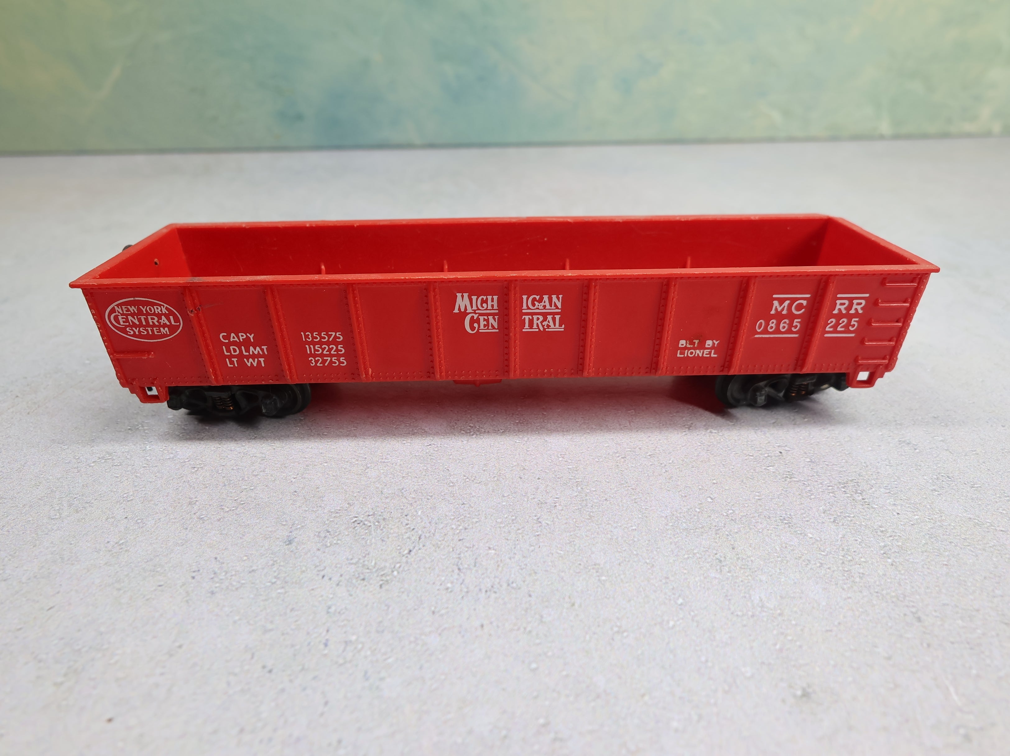USED Lionel HO Scale 40' Gondola Michigan Central MCRR #0865225