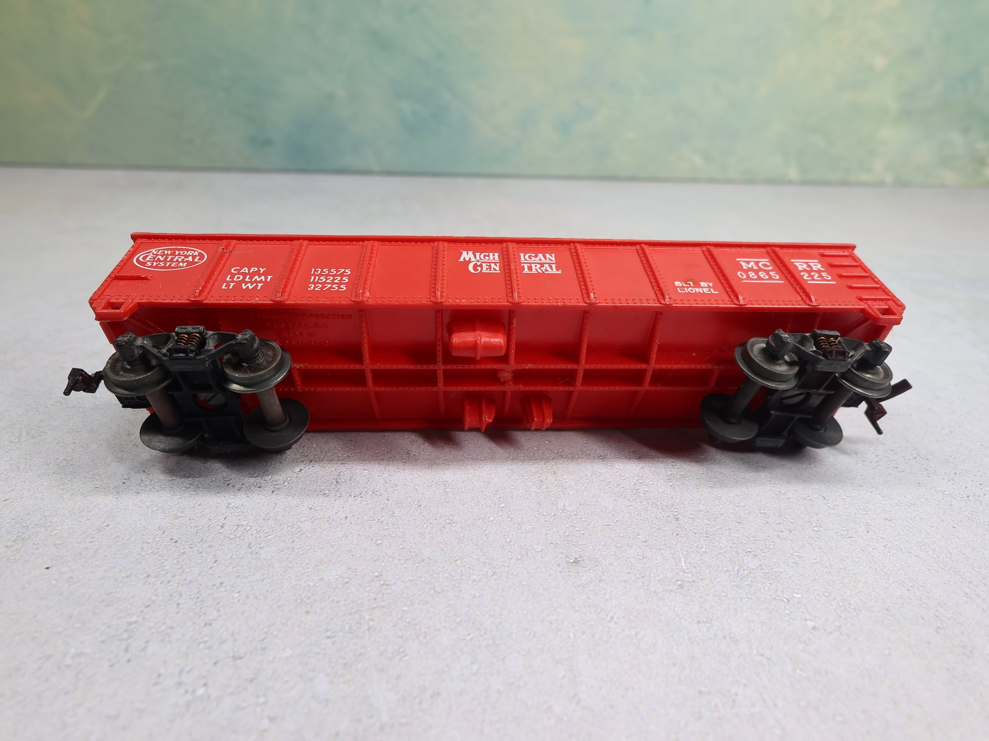 USED Lionel HO Scale 40' Gondola Michigan Central MCRR #0865225