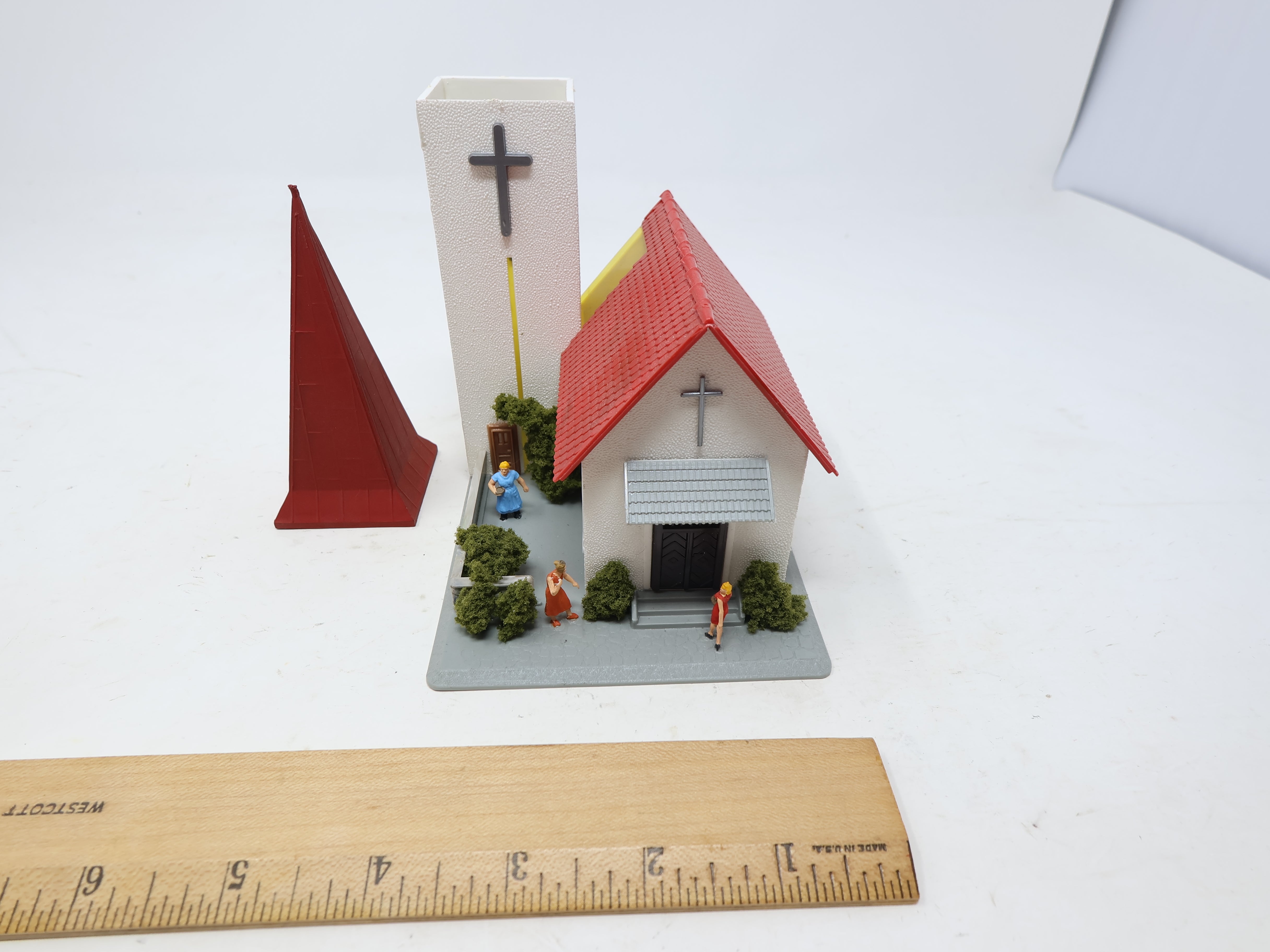 USED Hoffman HO Scale, Church Building