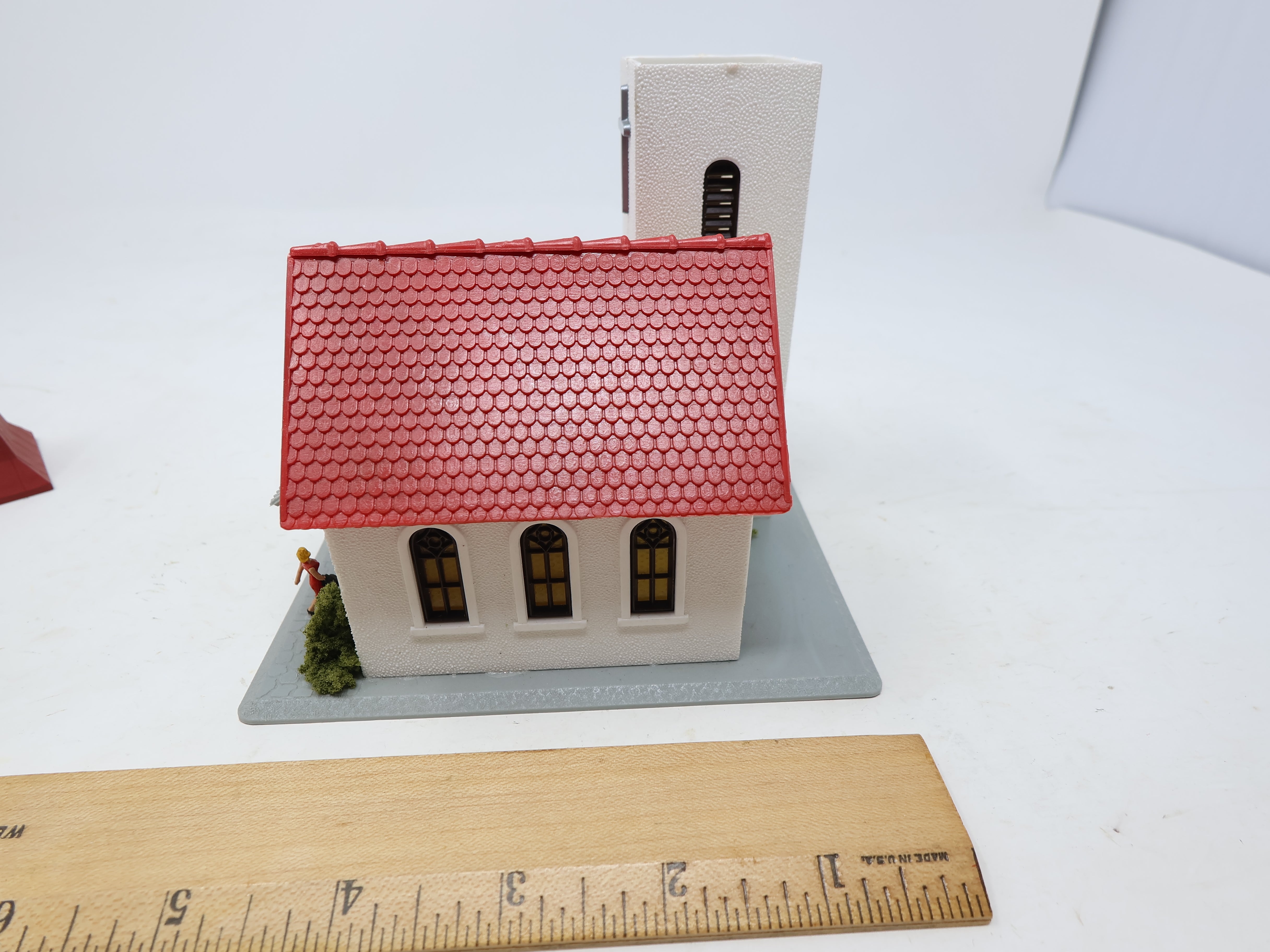 USED Hoffman HO Scale, Church Building