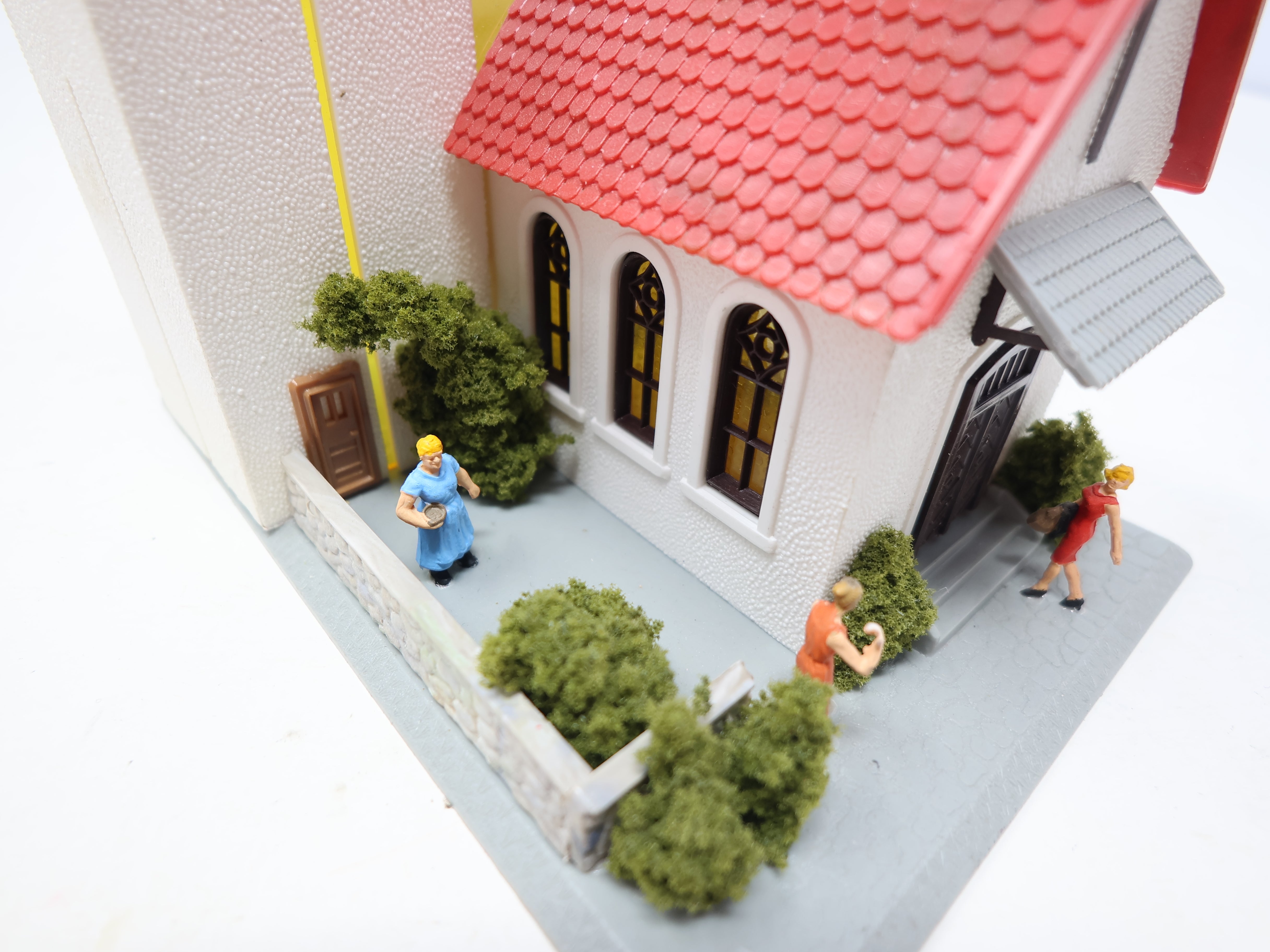 USED Hoffman HO Scale, Church Building