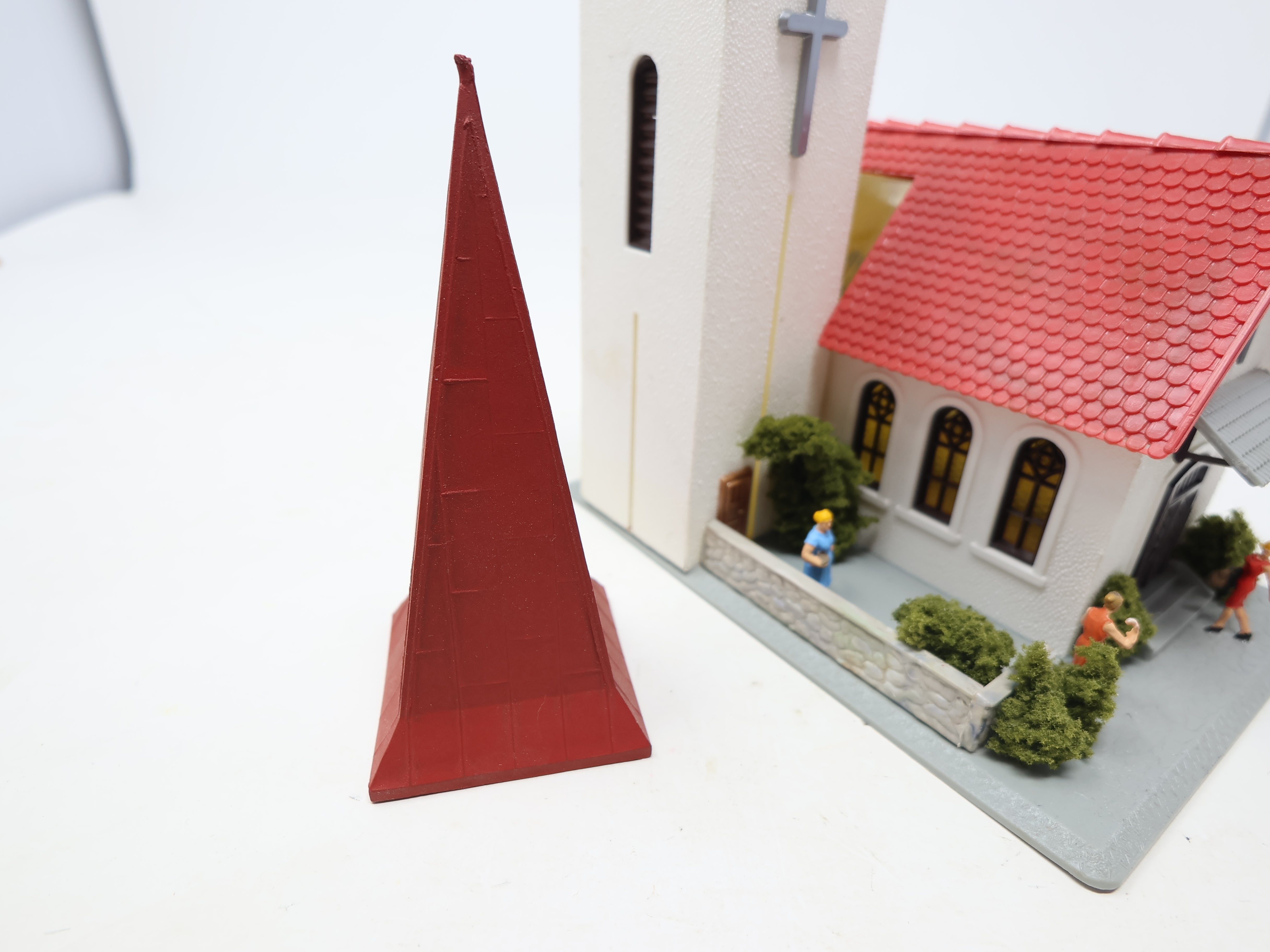 USED Hoffman HO Scale, Church Building