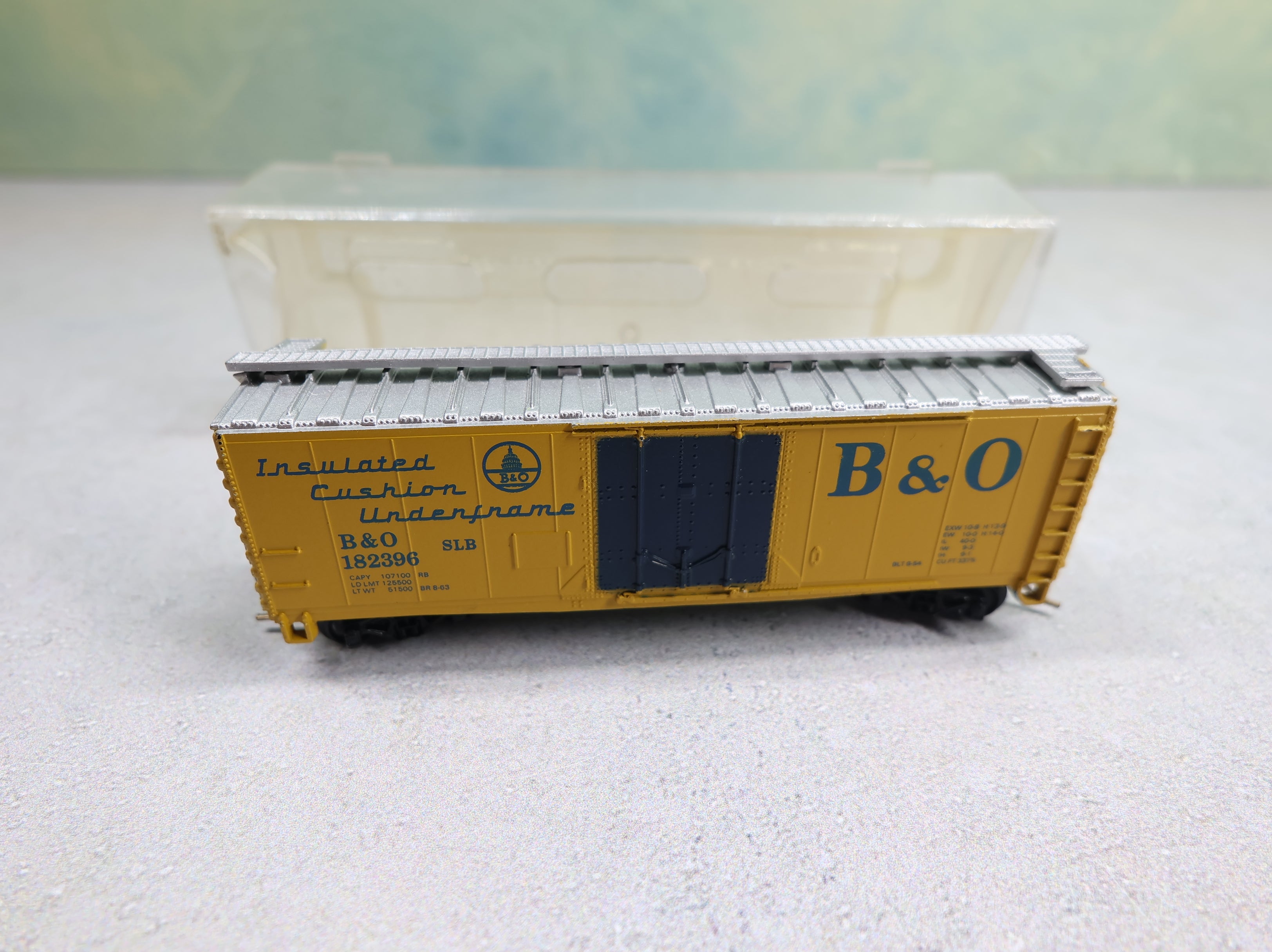 USED Atlas N Scale 40' Box Car Baltimore and Ohio B&O #182396 Knuckle Couplers