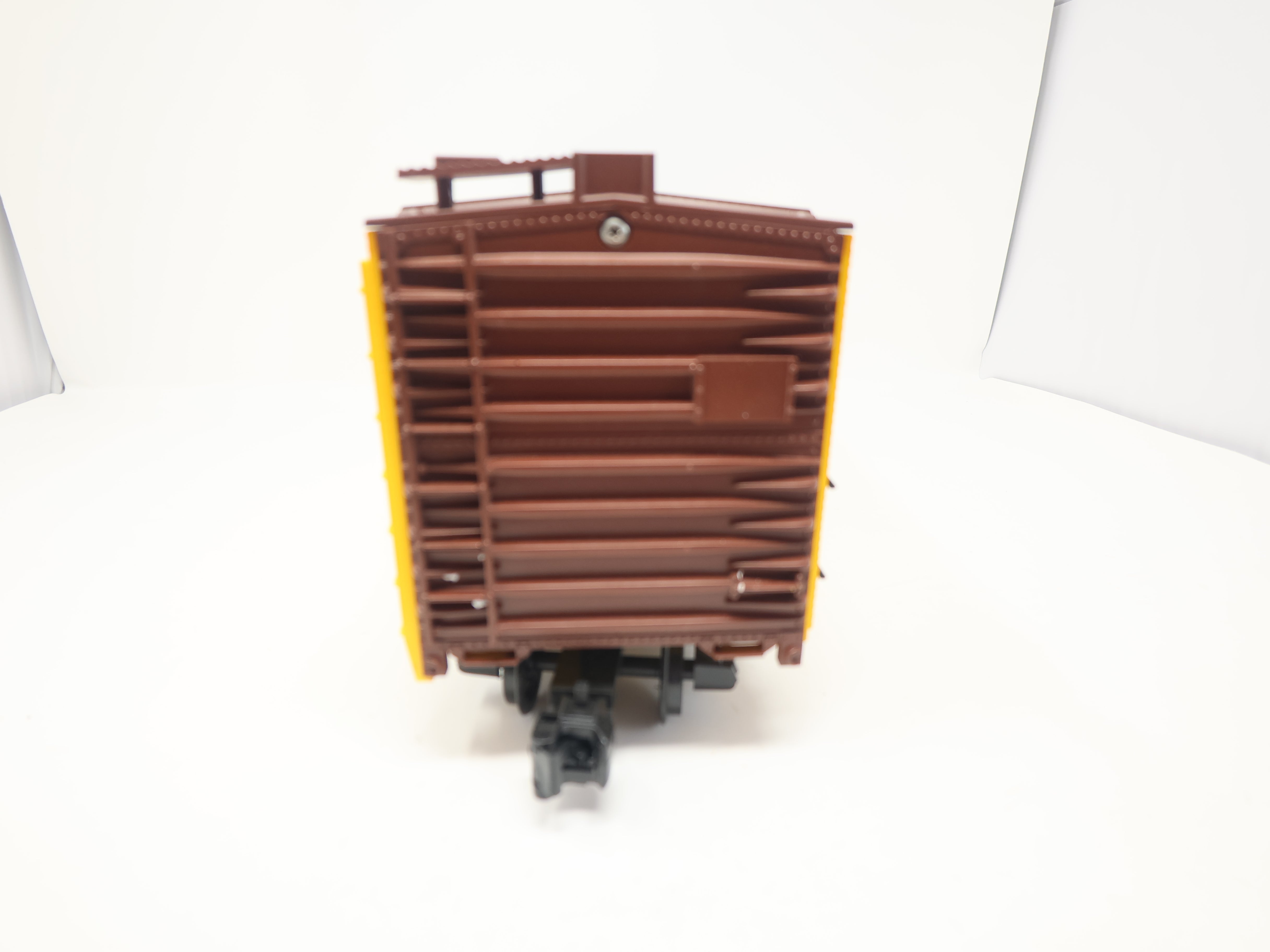 USED Lionel 8-87107 G Scale, Reefer Box Car, A & P #87107