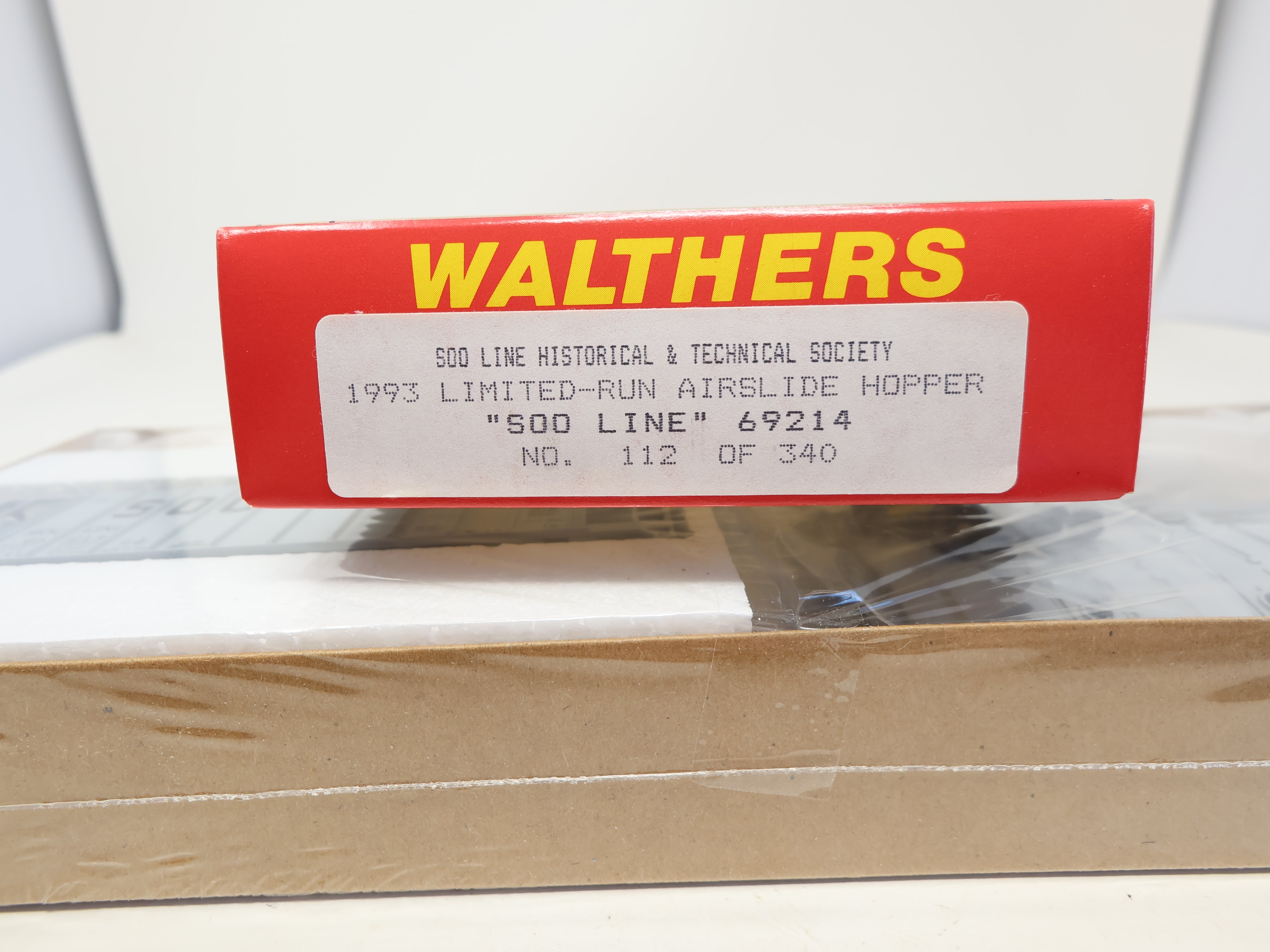 Walthers HO Scale, 1993 LMTD Run Airslide Hopper, SOO Line #69214, Sealed 112/340 (KIT)