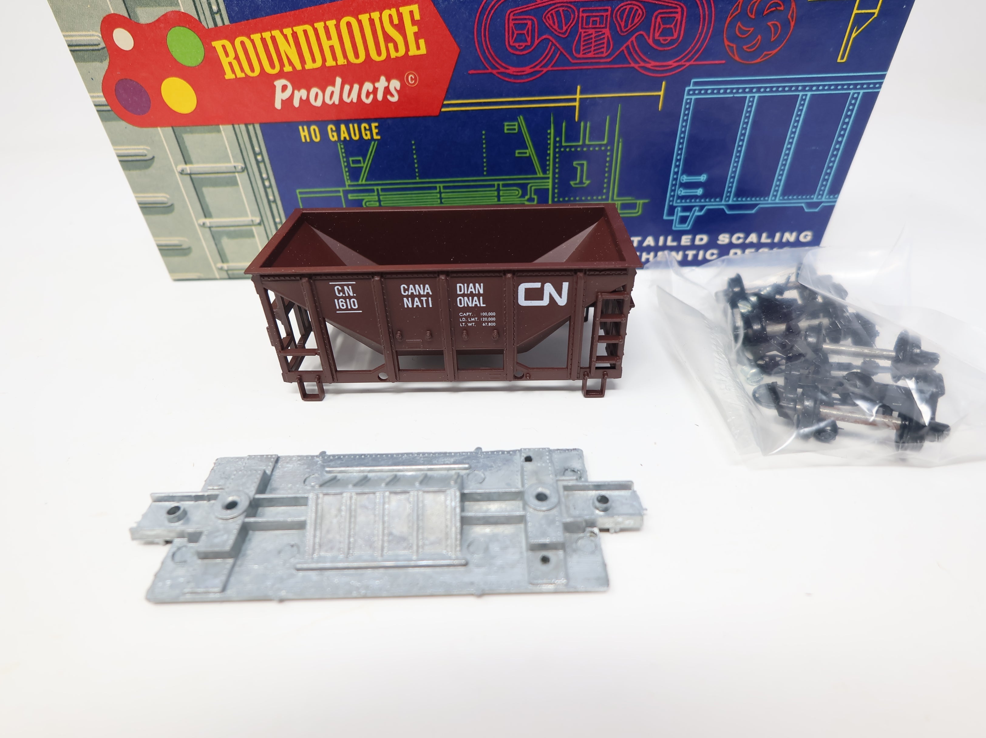 USED Roundhouse 1407 HO Scale Ore Car Canadian National CN #1610 KIT