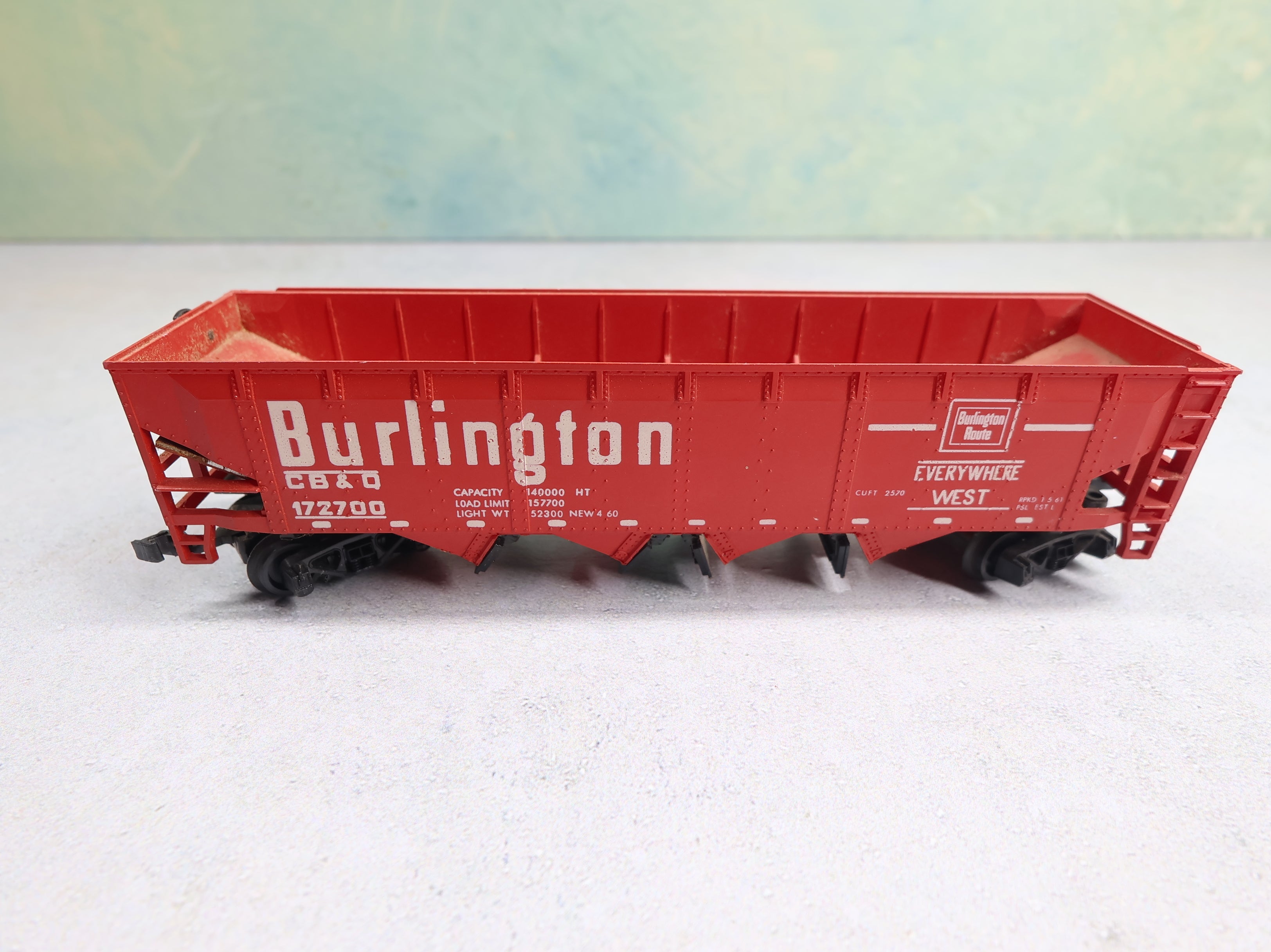 USED AHM HO Scale Operating Quad Hopper Burlington CB&Q #172700