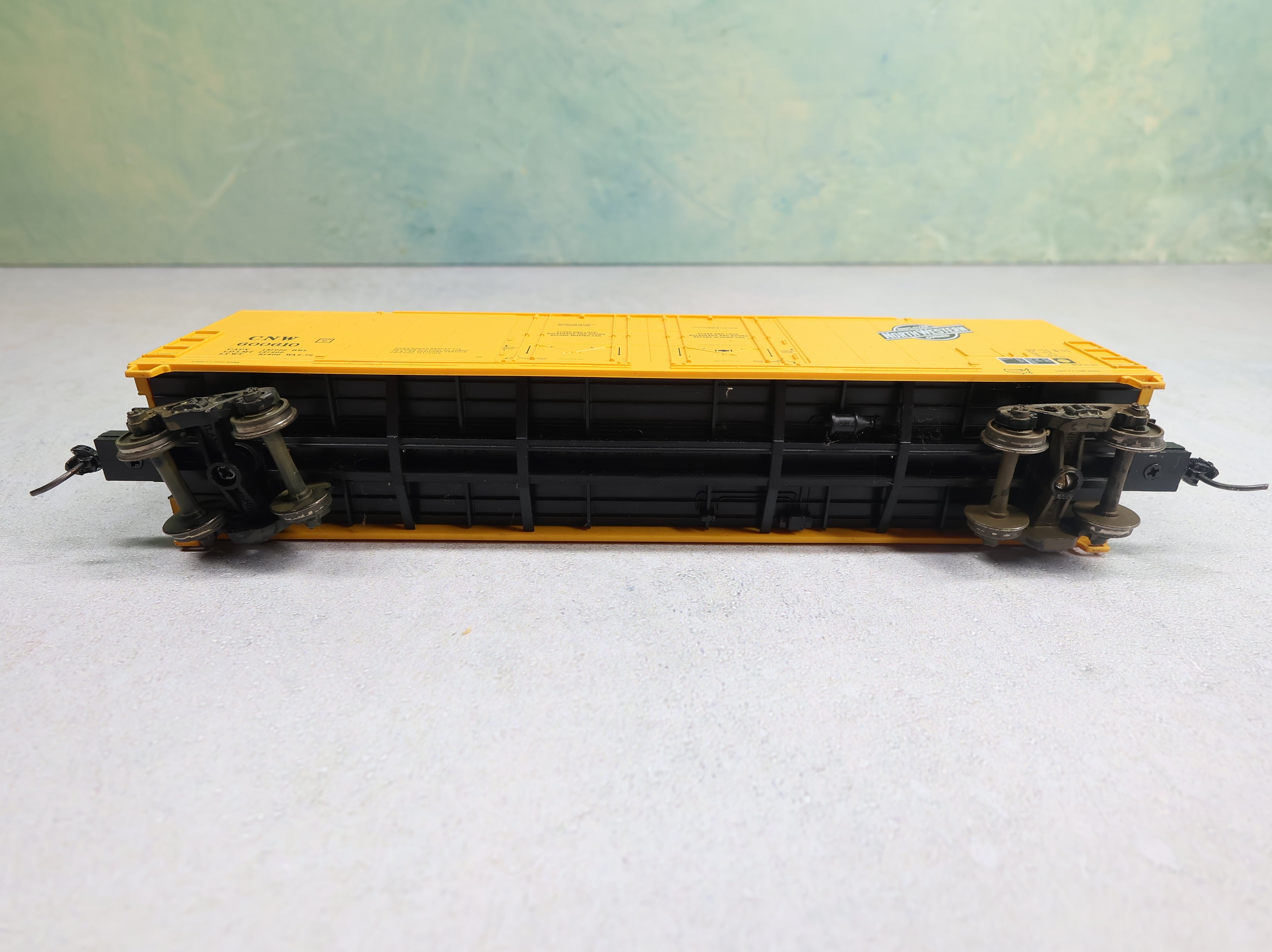 USED Atlas HO Scale 52' Box Car Chicago & North Western CNW #600610