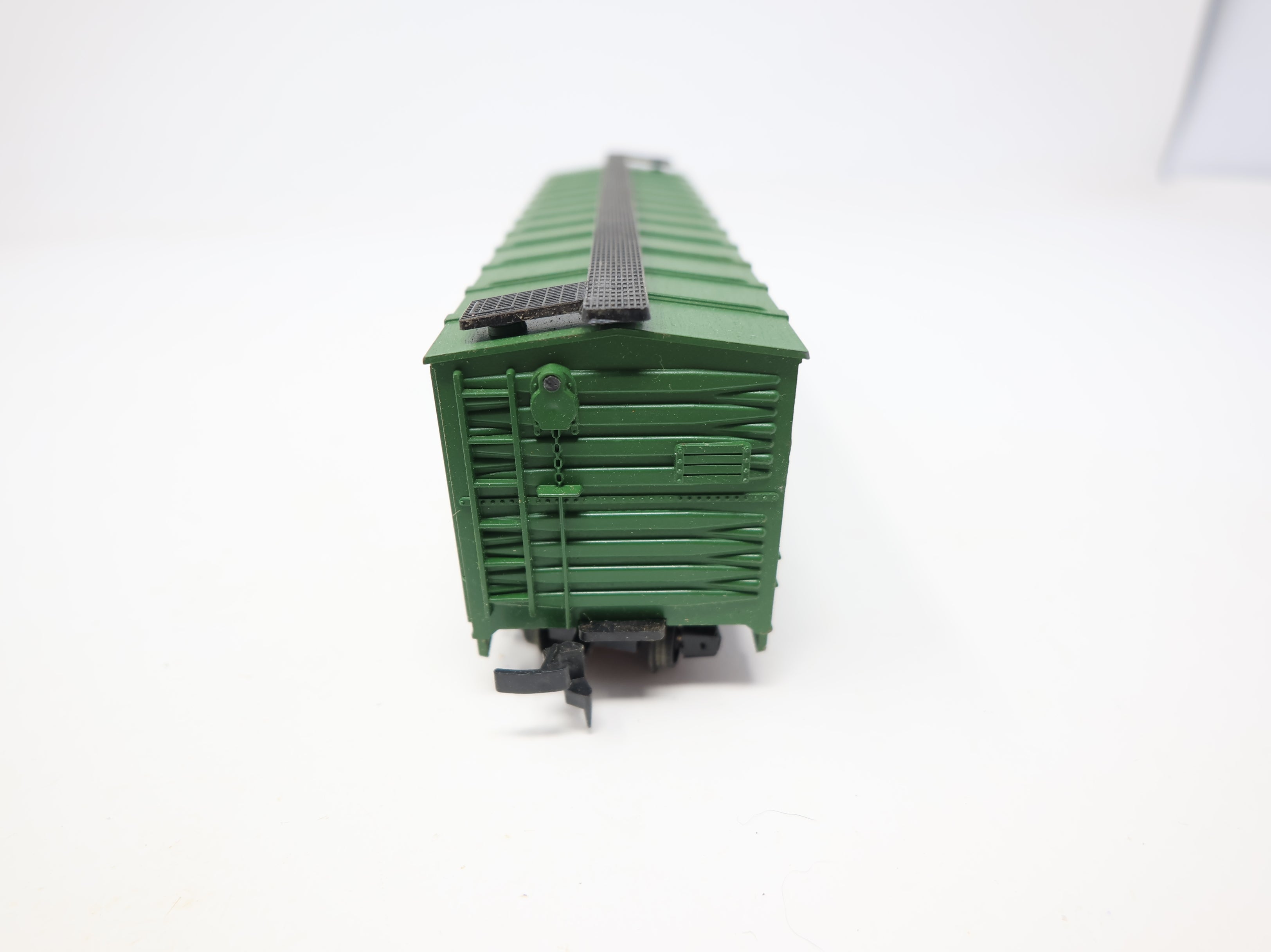 USED ROCO HO Scale 40' Wooden Box Car Santa Fe ATSF #67382