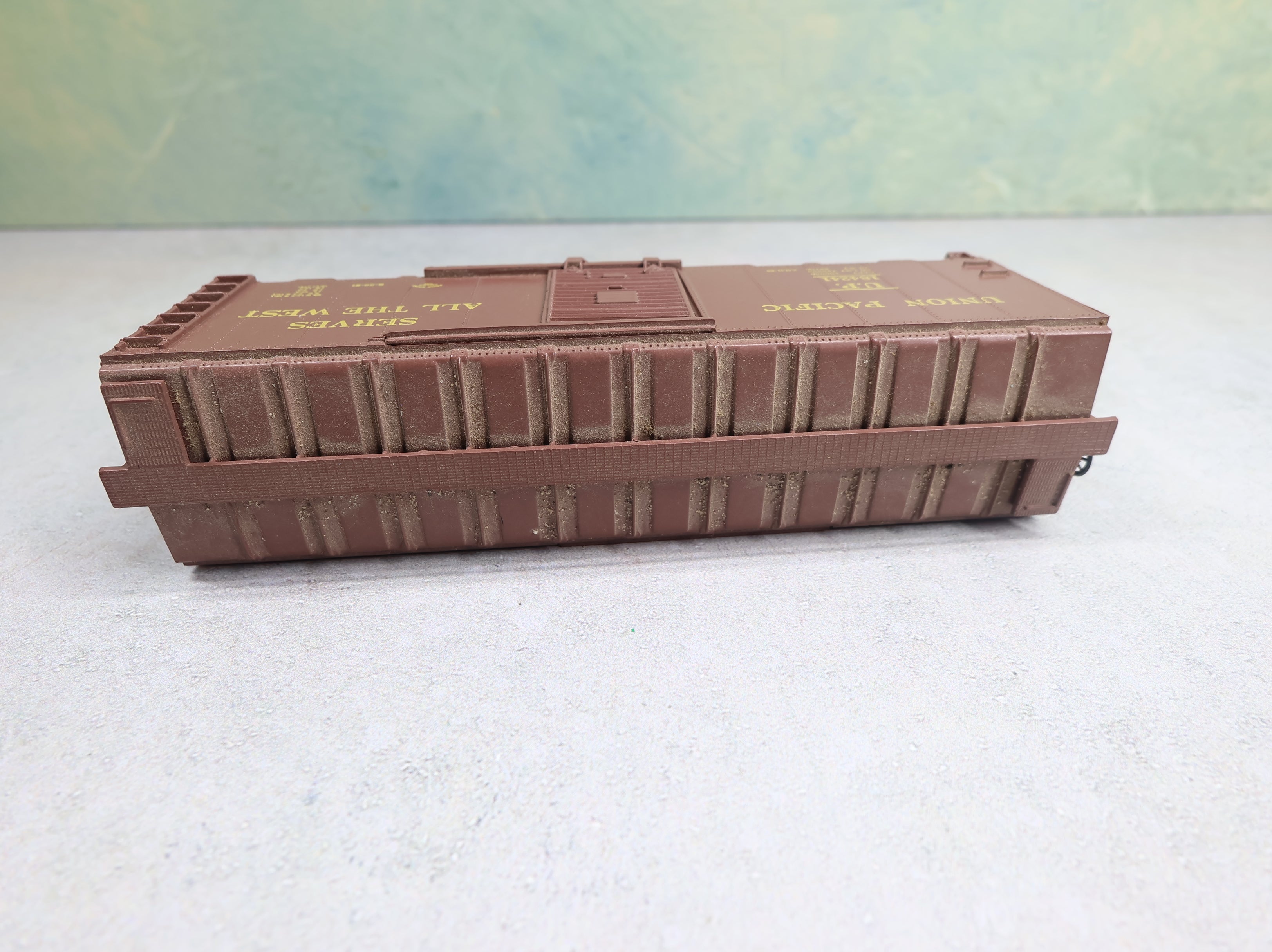 USED Athearn HO Scale 40' Box Car Union Pacific UP #184241