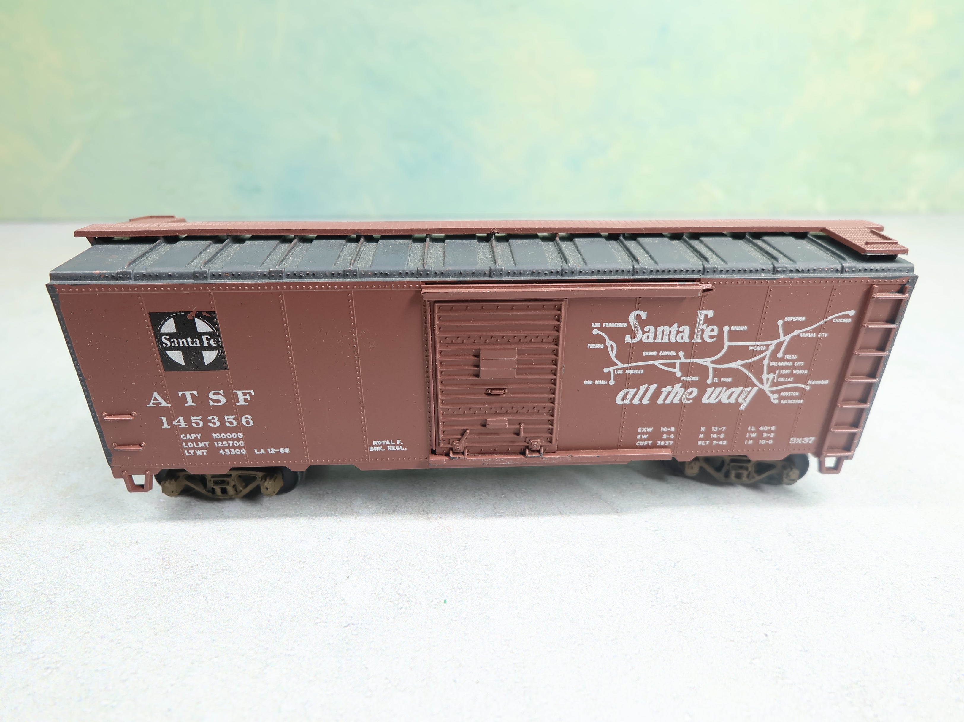 USED Athearn HO Scale 40' Box Car Santa Fe ATSF #145356
