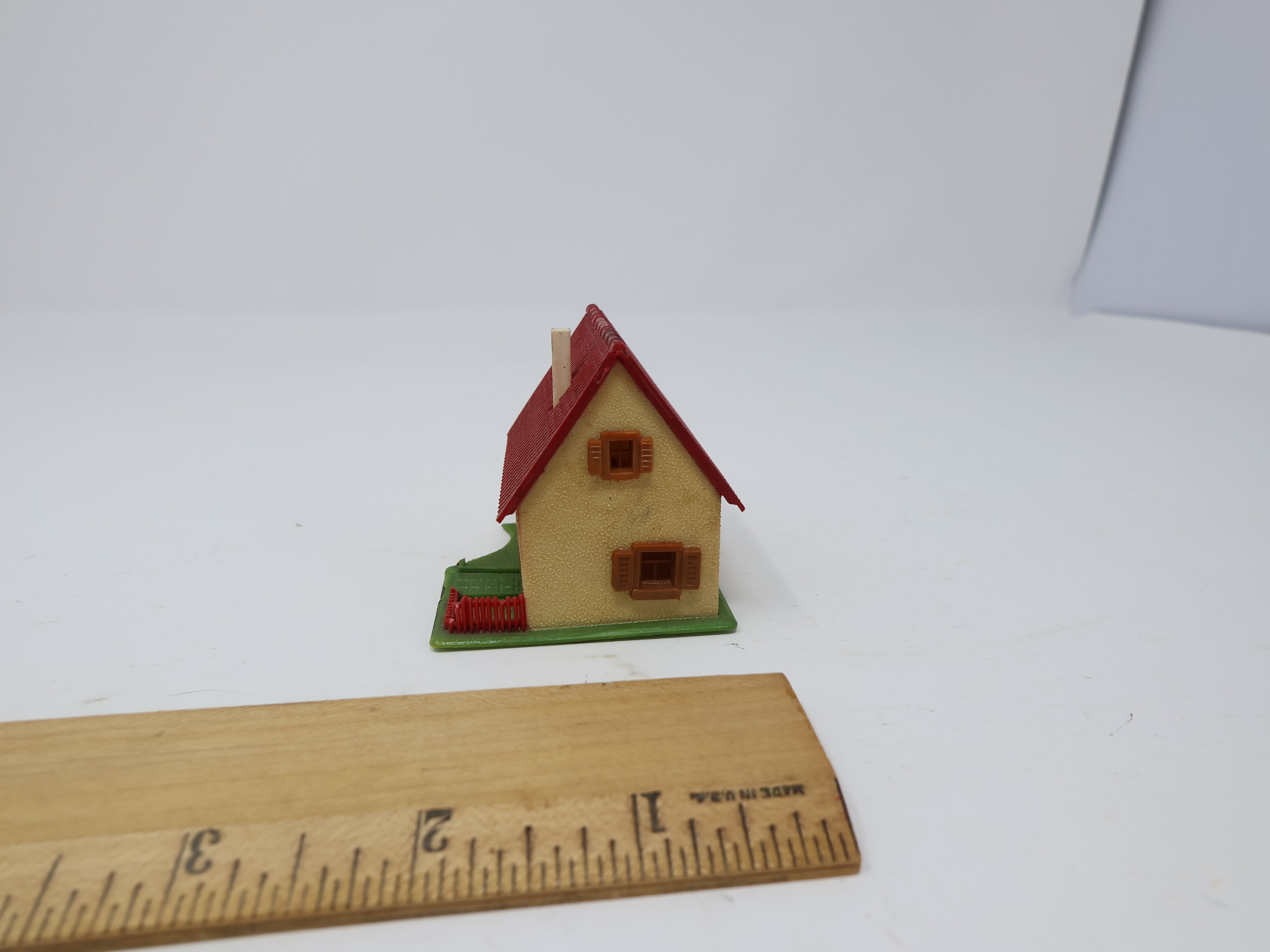 USED Faller N Scale, Small House