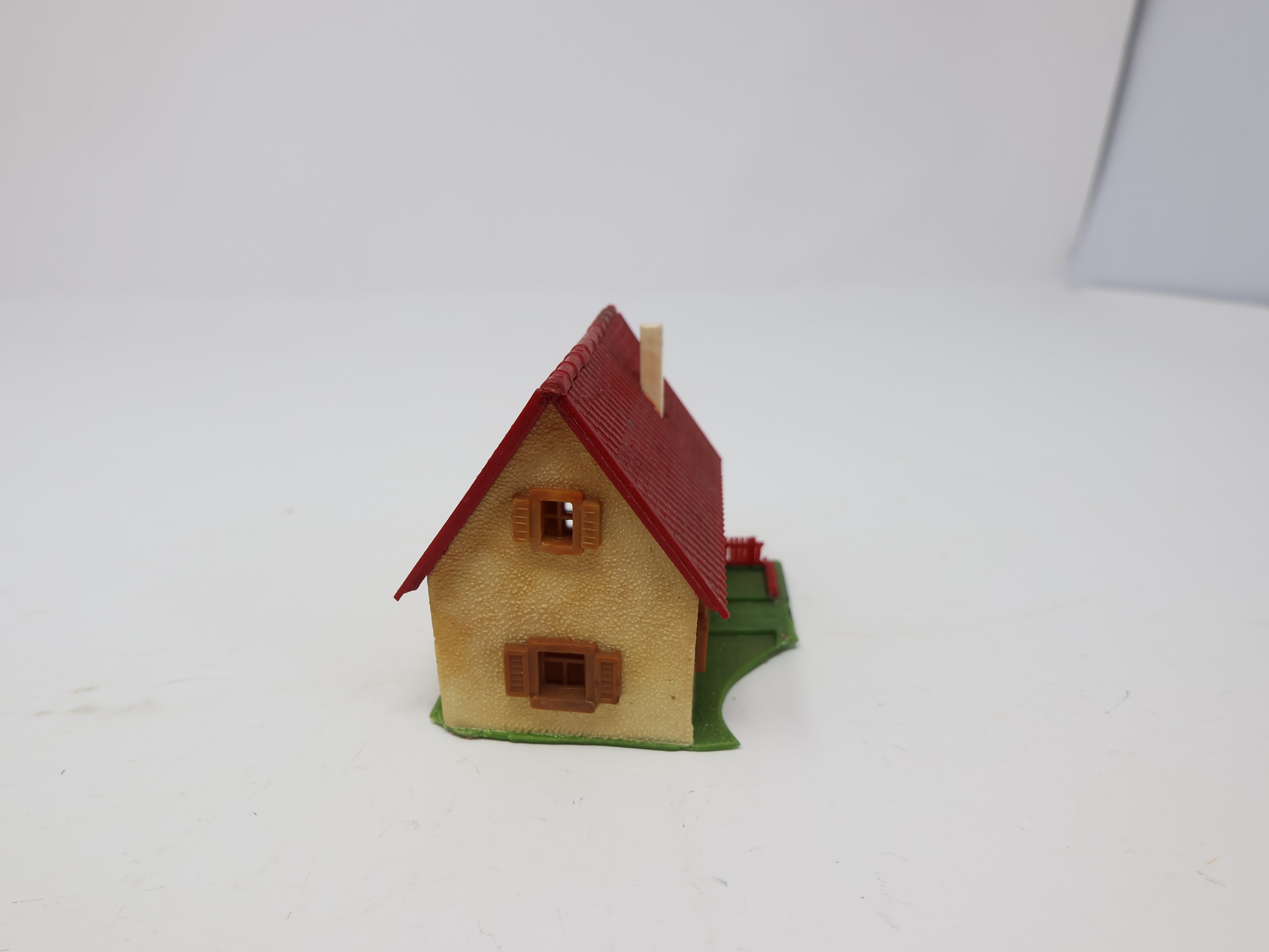 USED Faller N Scale, Small House