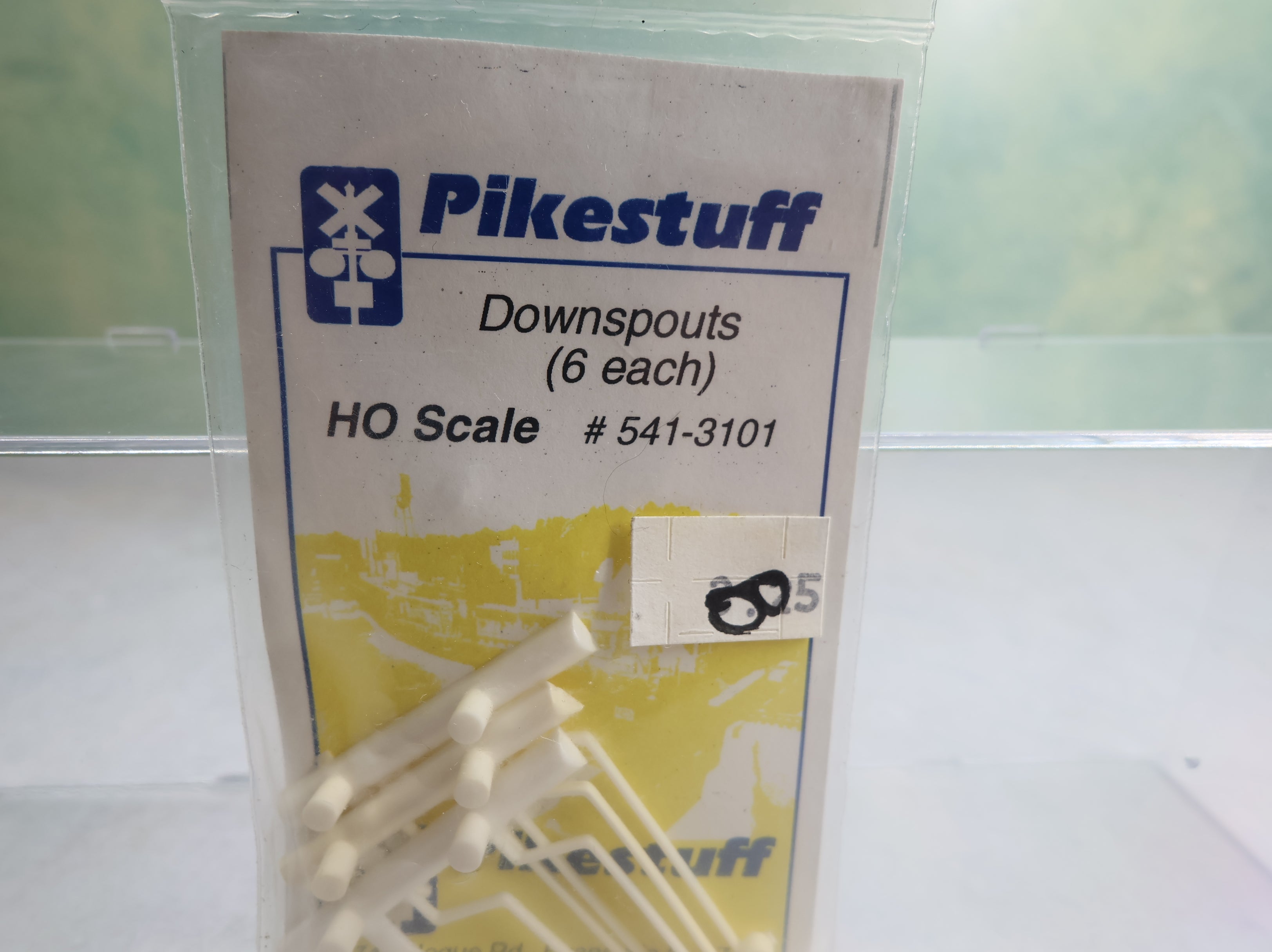 Pikestuff 541-3101 HO Scale Downspouts (6 pcs)