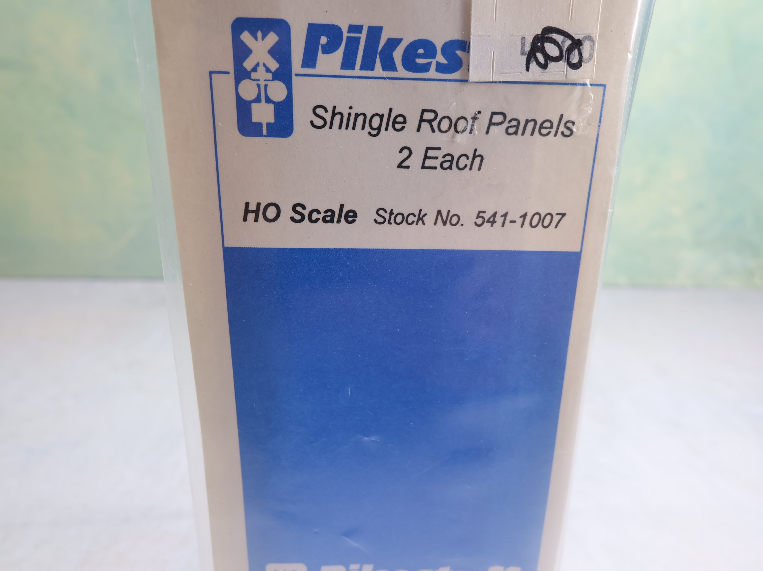 Pikestuff 541-1007 HO Scale Shingle Roof Panels (2 pcs)