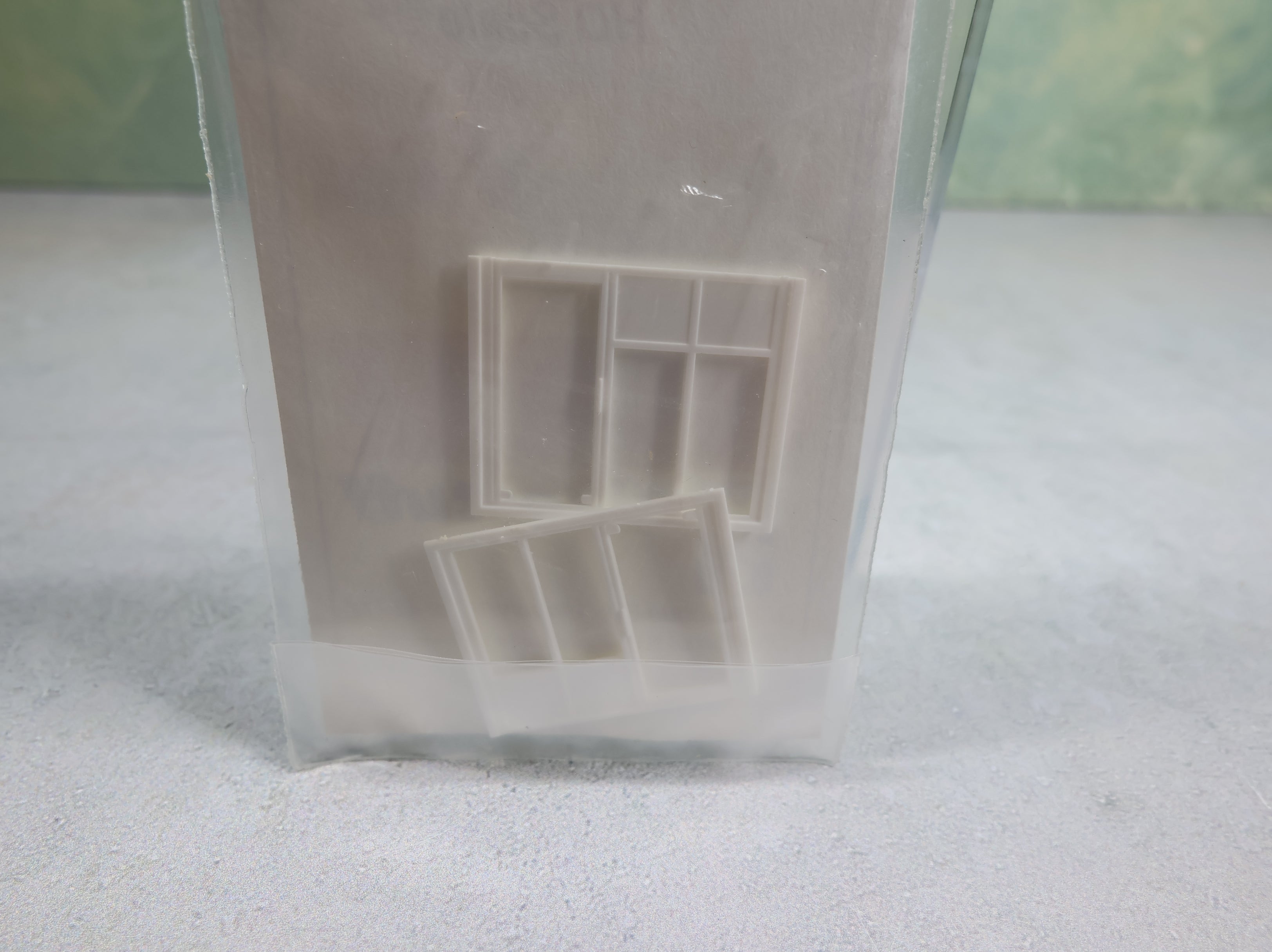 Pikestuff 541-1105 HO Scale Office Front 1 Door/2 Windows Section (2 pcs)