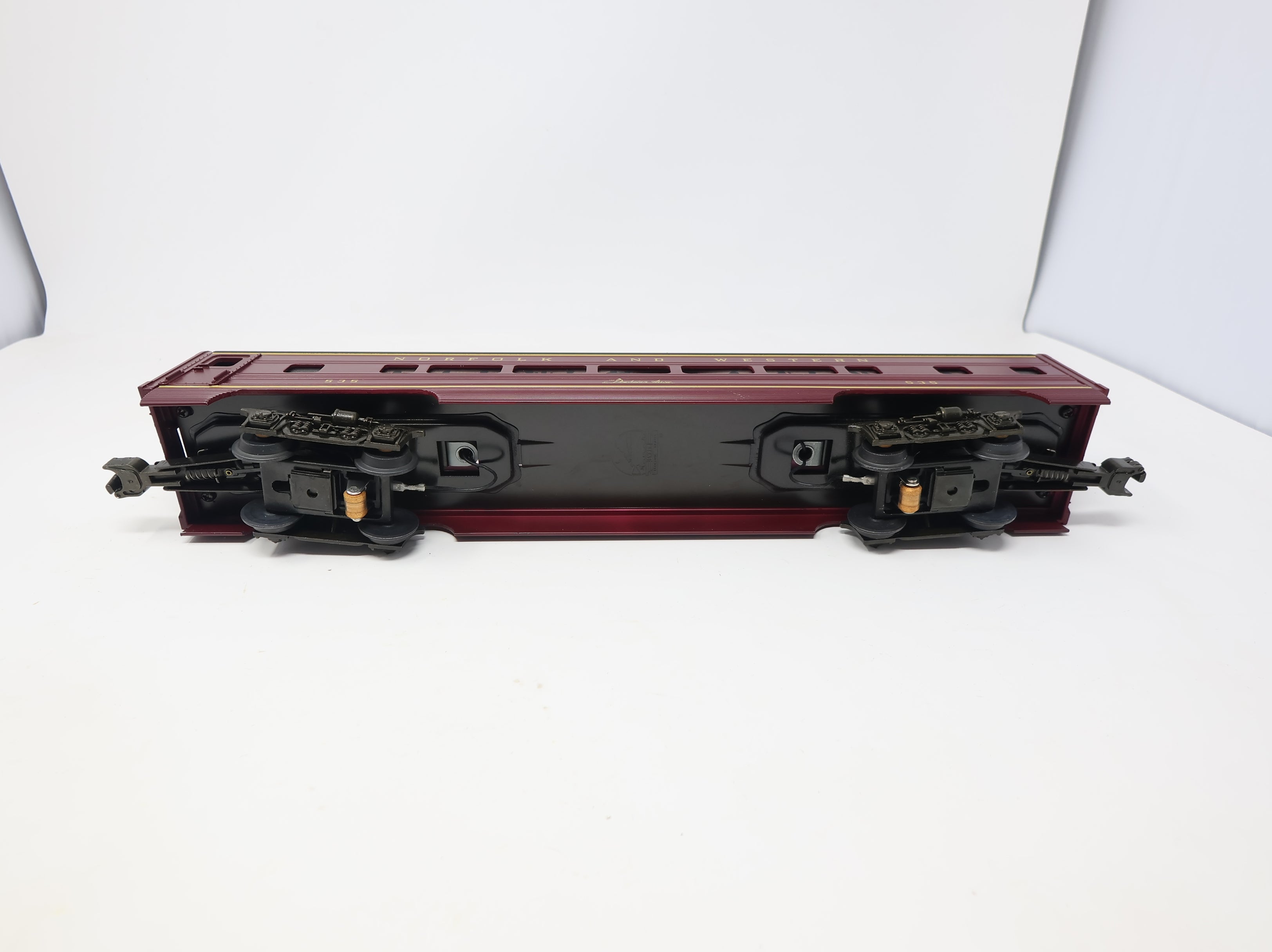 USED MTH Premier O Painted Aluminum Passenger Car Norfolk & Western Powhatan #535