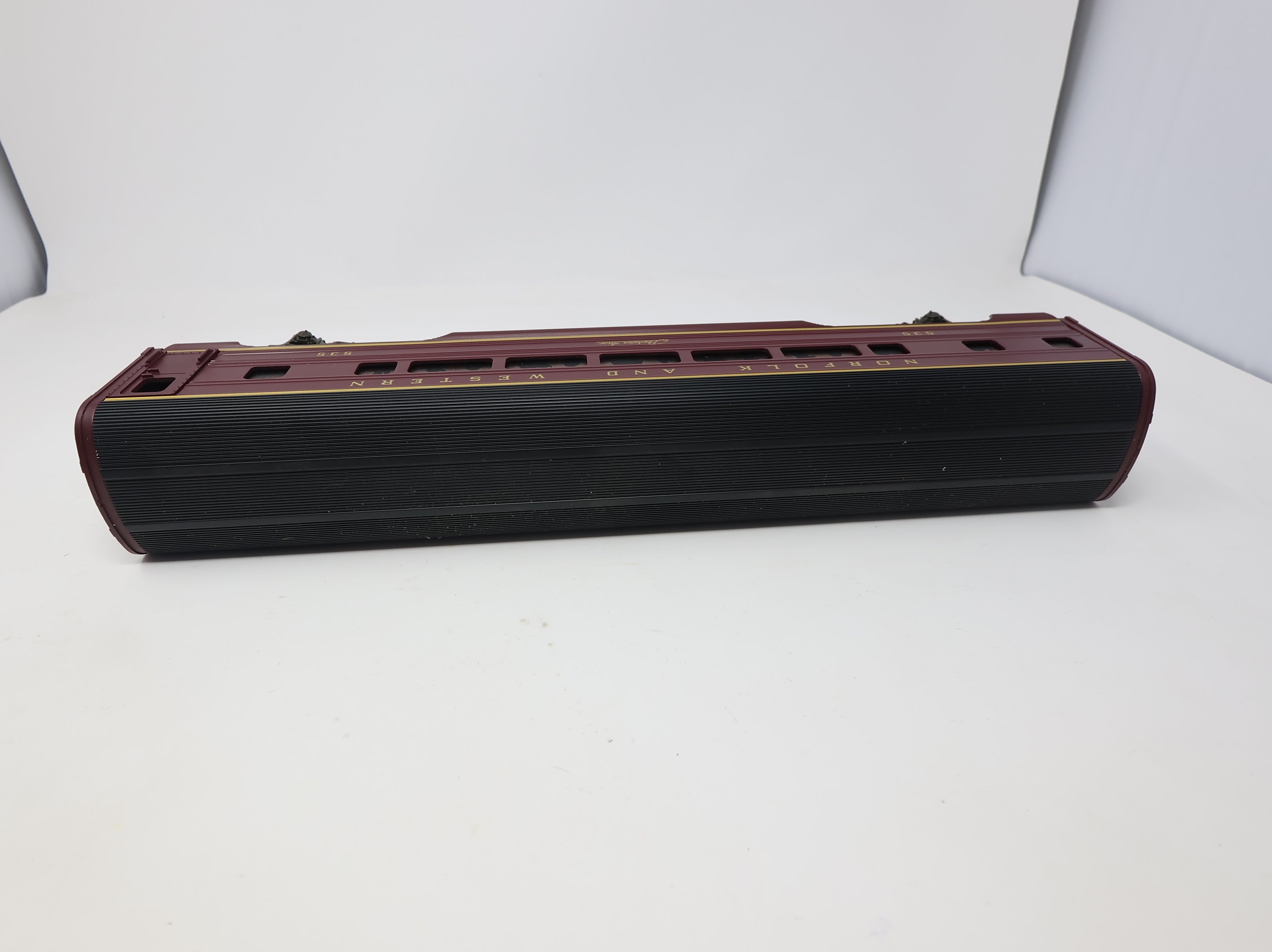 USED MTH Premier O Painted Aluminum Passenger Car Norfolk & Western Powhatan #535