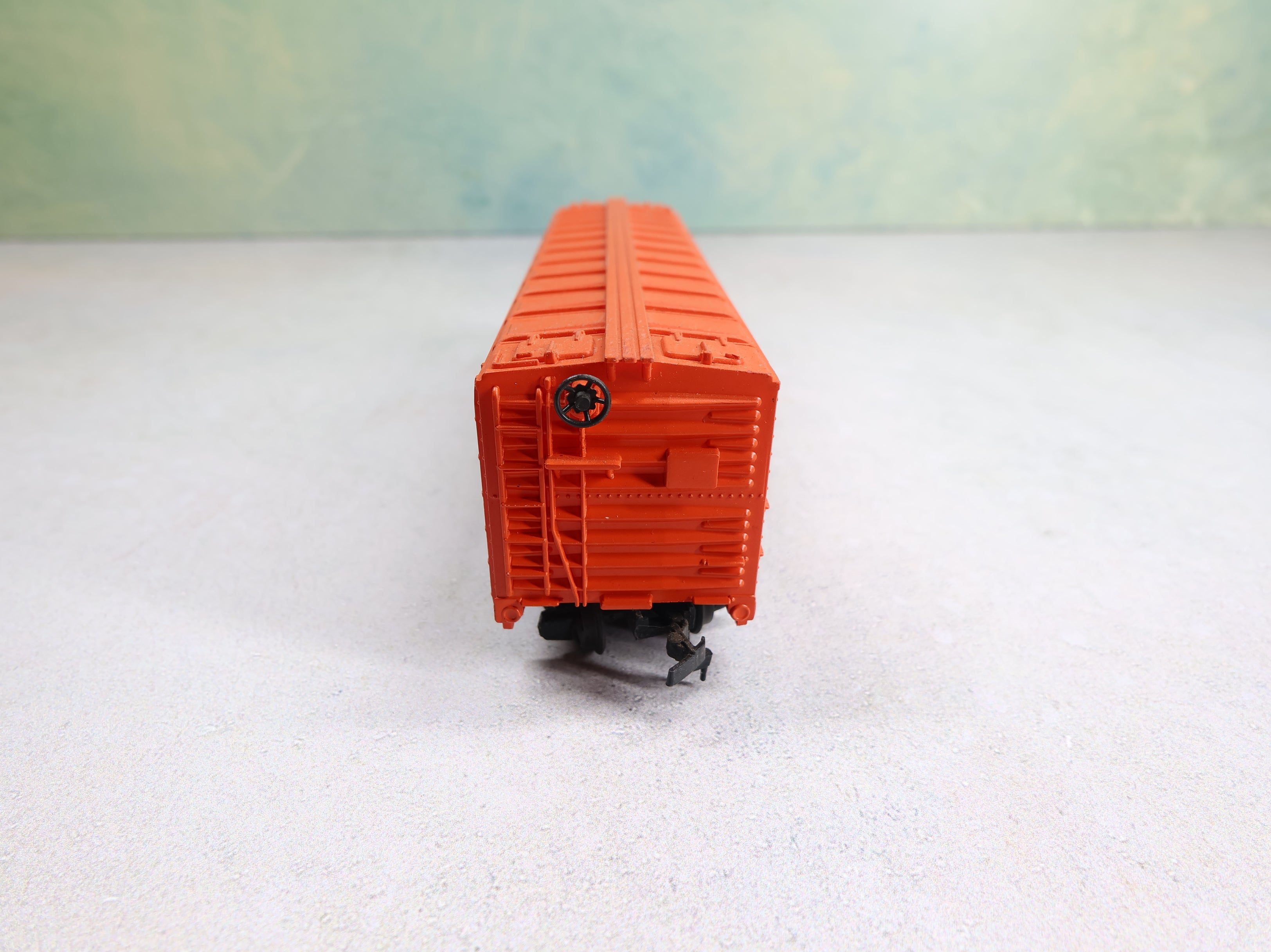 USED Tyco HO Scale 40' Wooden Reefer Box Car Pacific Fruit Express PFE #77678