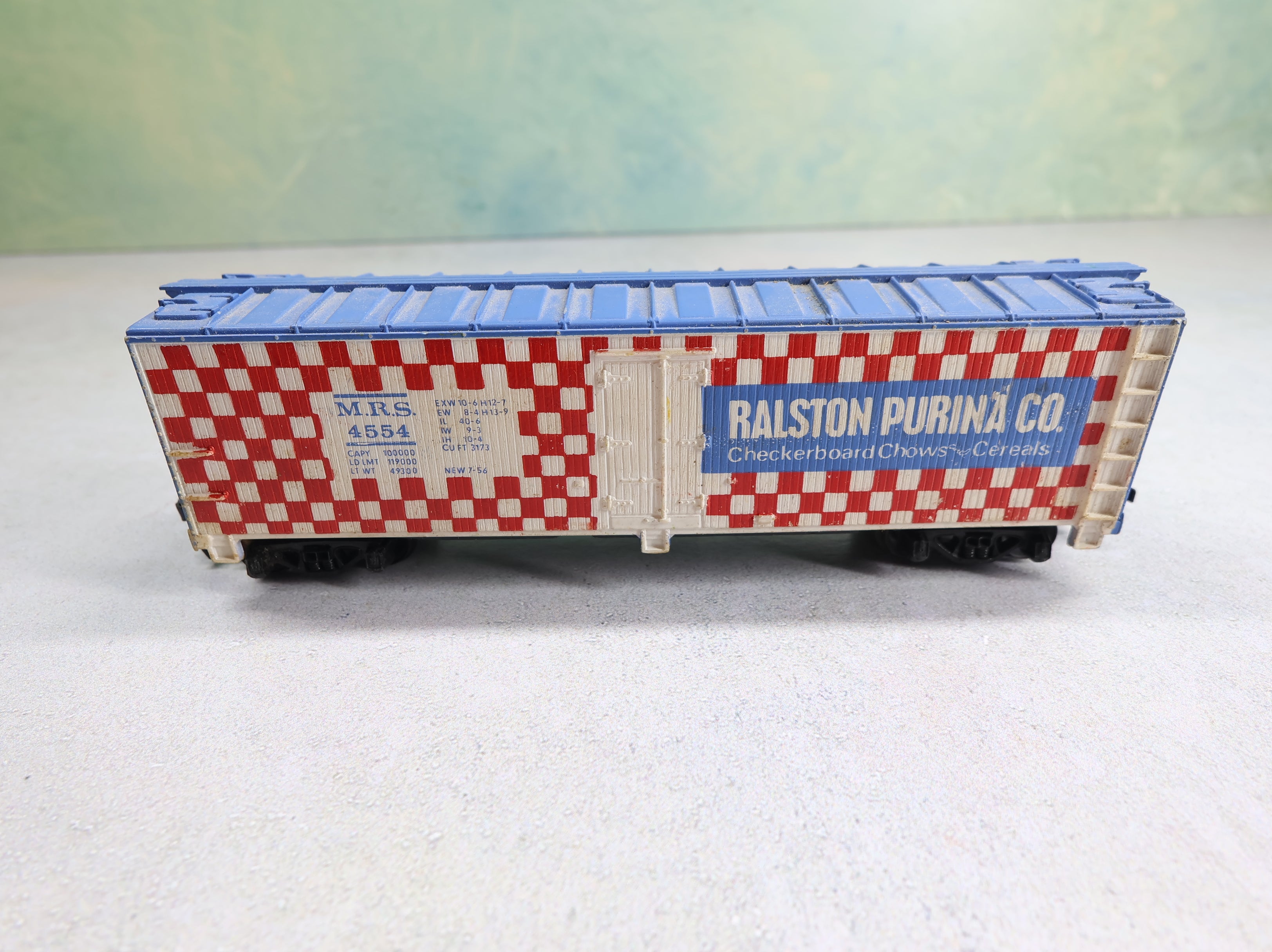USED Tyco HO Scale 40' Wooden Reefer Box Car Ralston Purina MRS #4554