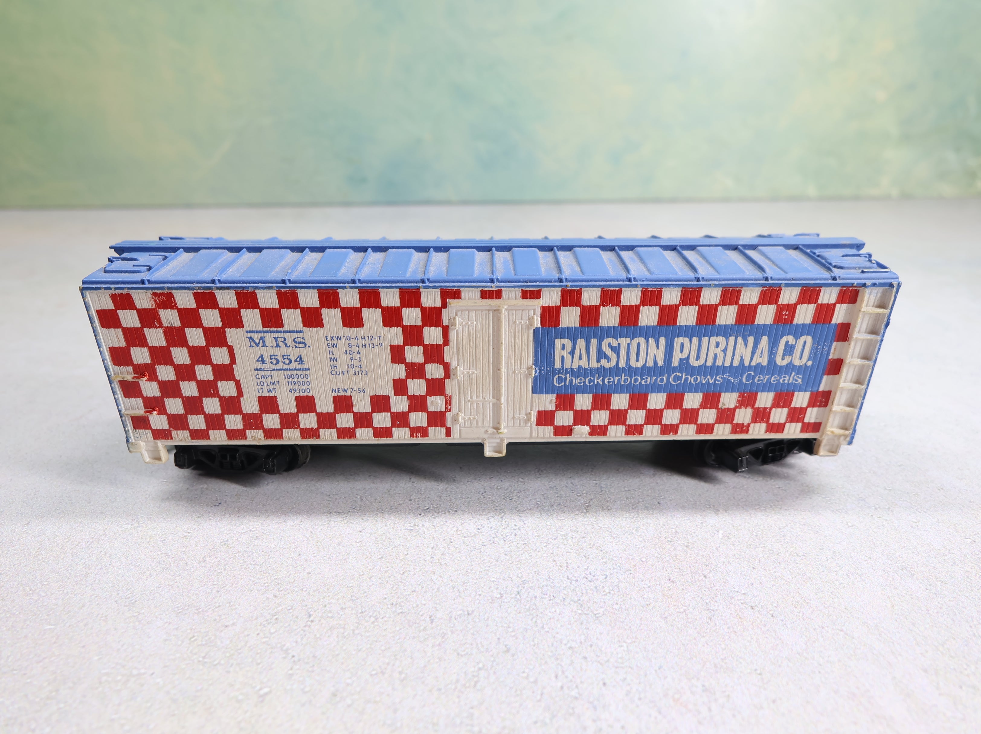 USED Tyco HO Scale 40' Wooden Reefer Box Car Ralston Purina MRS #4554