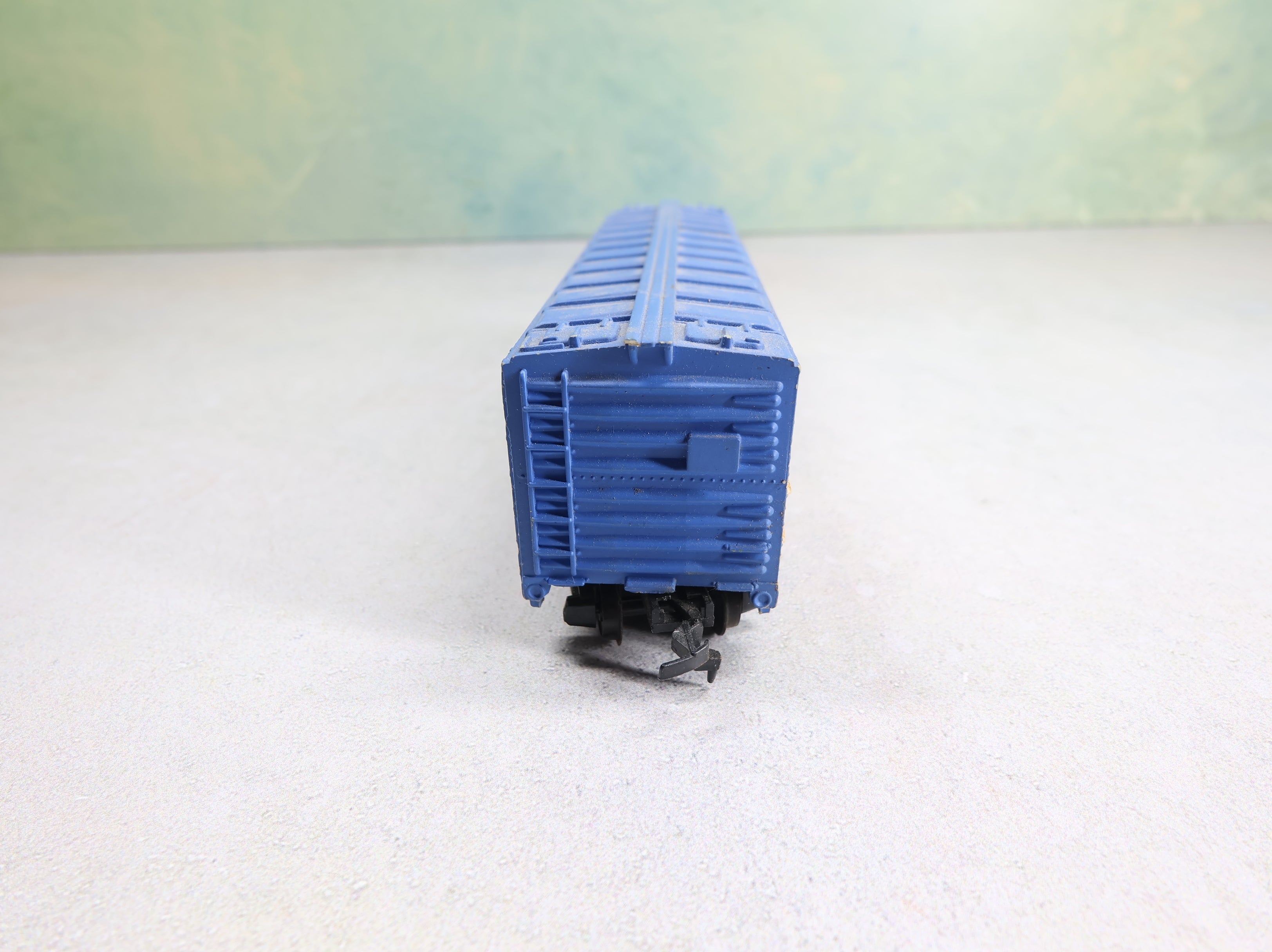 USED Tyco HO Scale 40' Wooden Reefer Box Car Ralston Purina MRS #4554