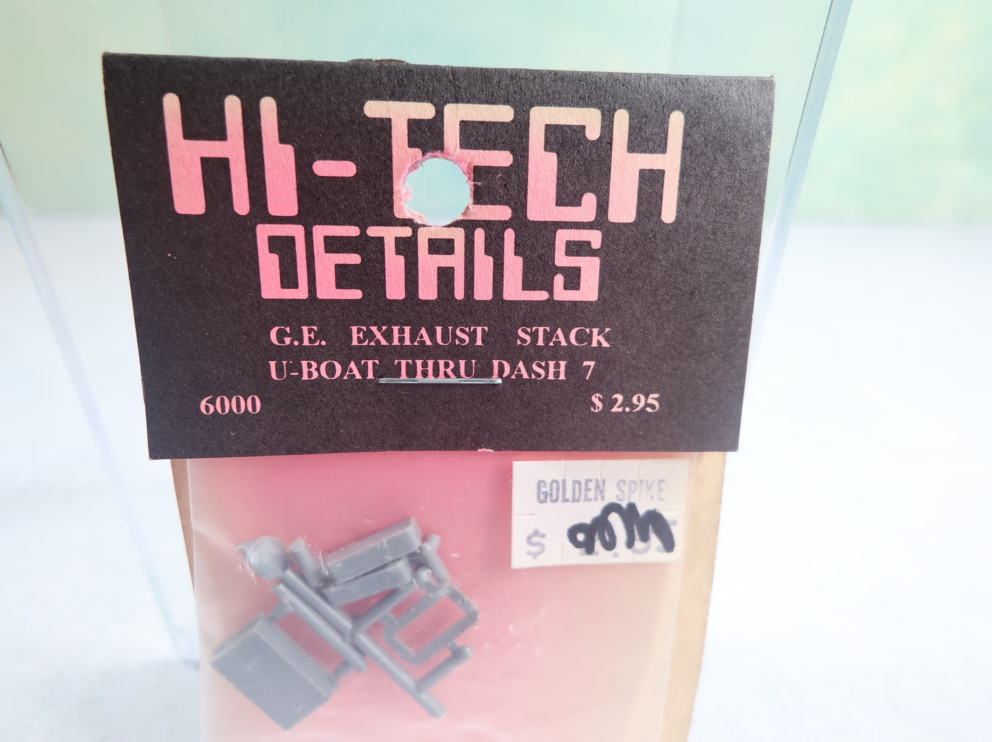 USED Hi-Tech Details 6000 HO Scale GE Exhaust Stack U-Boat Thru Dash 7 Details