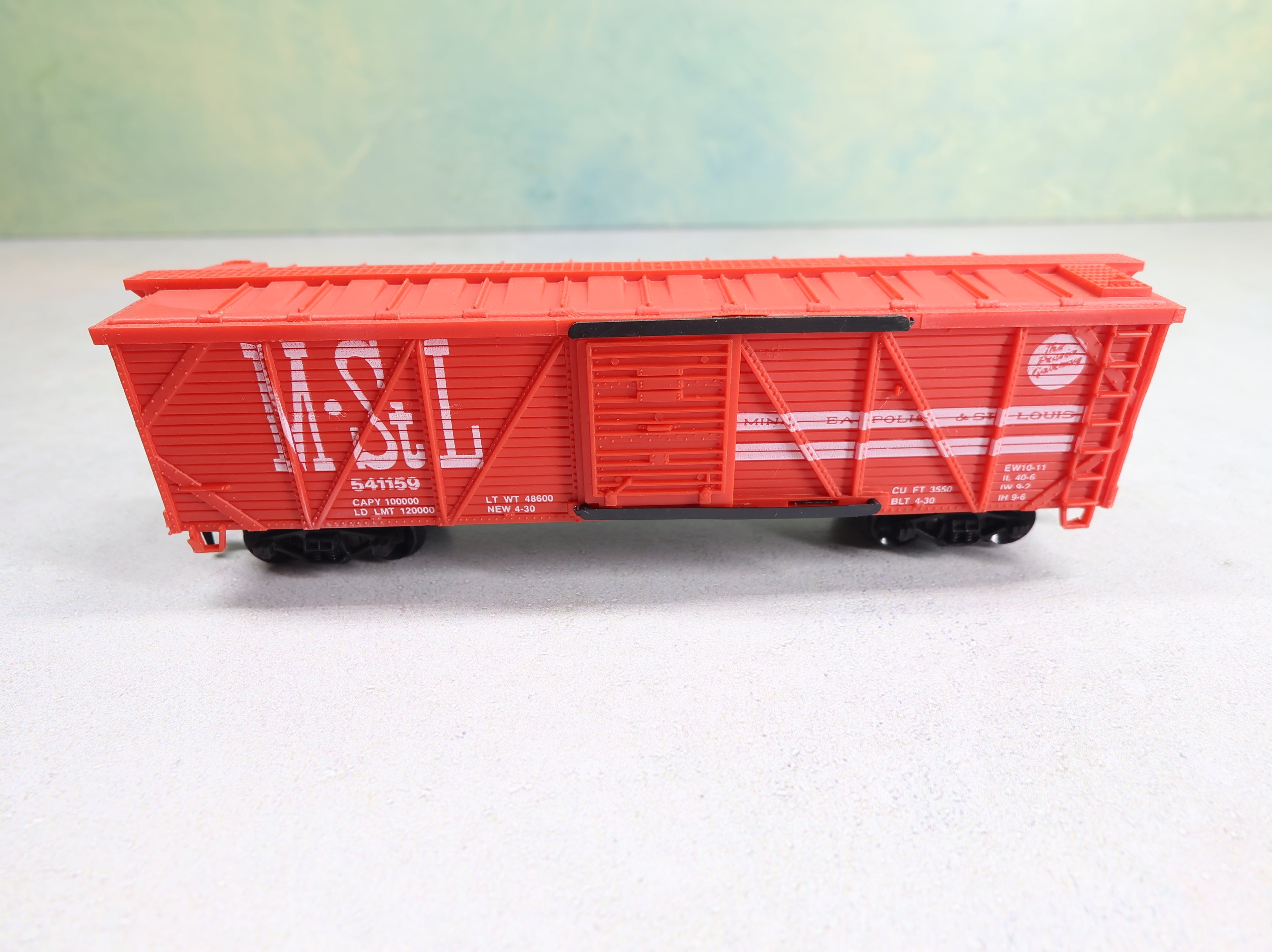 USED Life-Like HO Scale 41' Wooden Box Car Minneapolis & St Louis MStL #541159