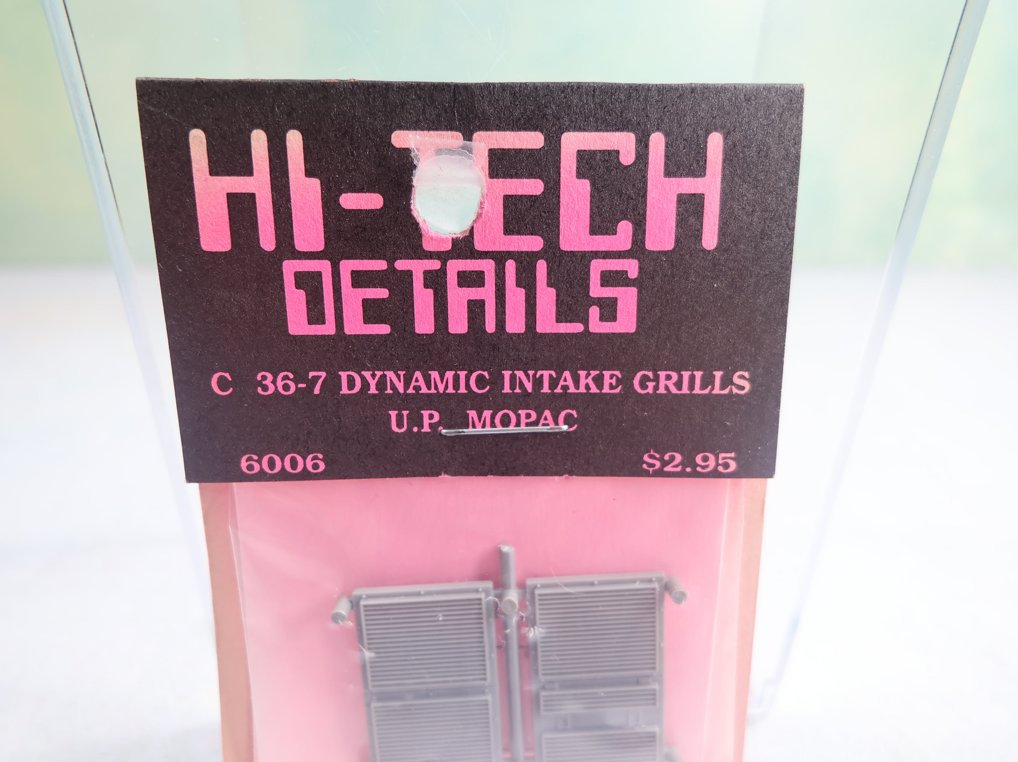 USED Hi-Tech Details 6006 HO Scale C36-7 Dynamic Intake Grills Detail Kit UP Mopac