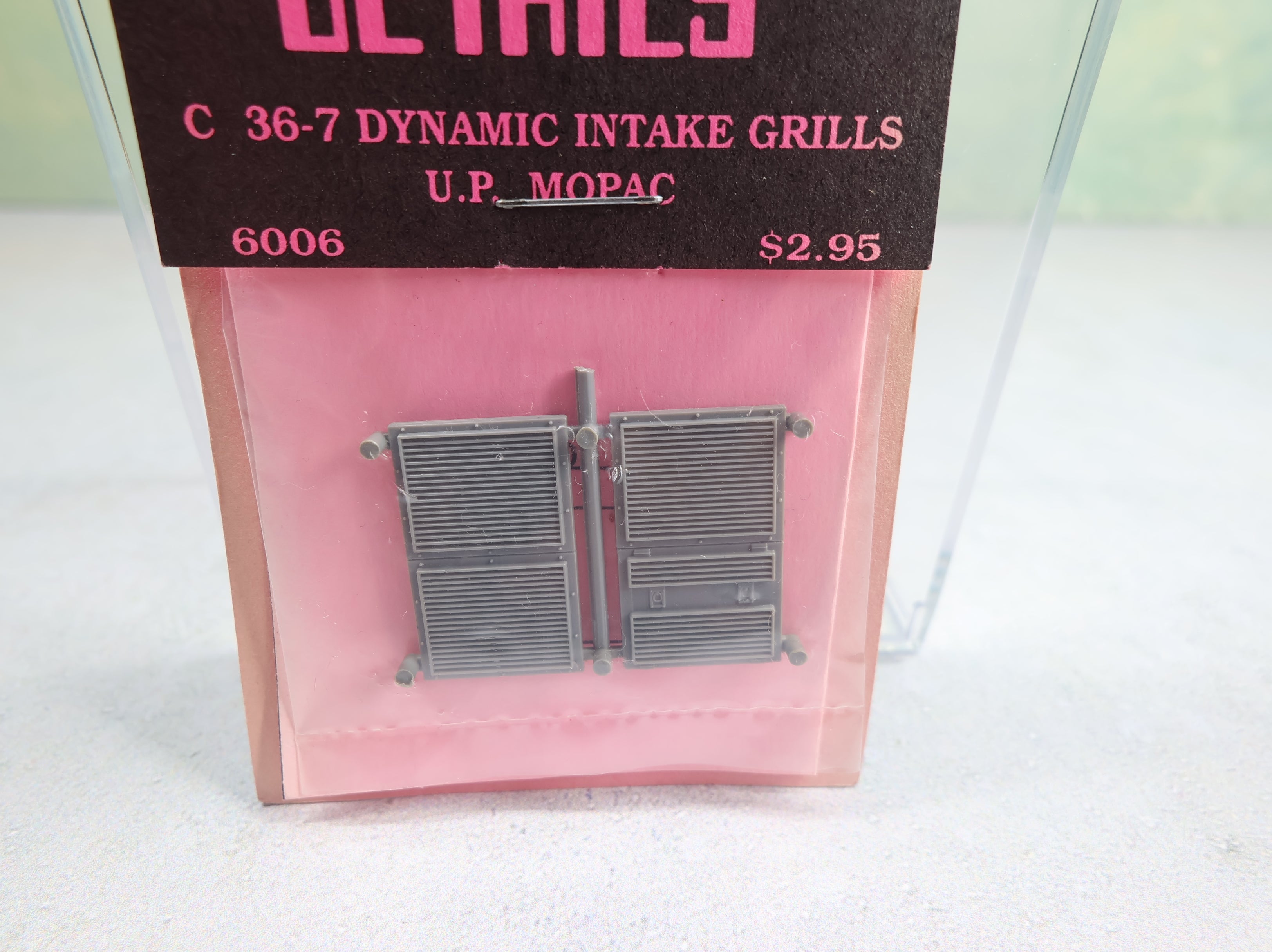 USED Hi-Tech Details 6006 HO Scale C36-7 Dynamic Intake Grills Detail Kit UP Mopac