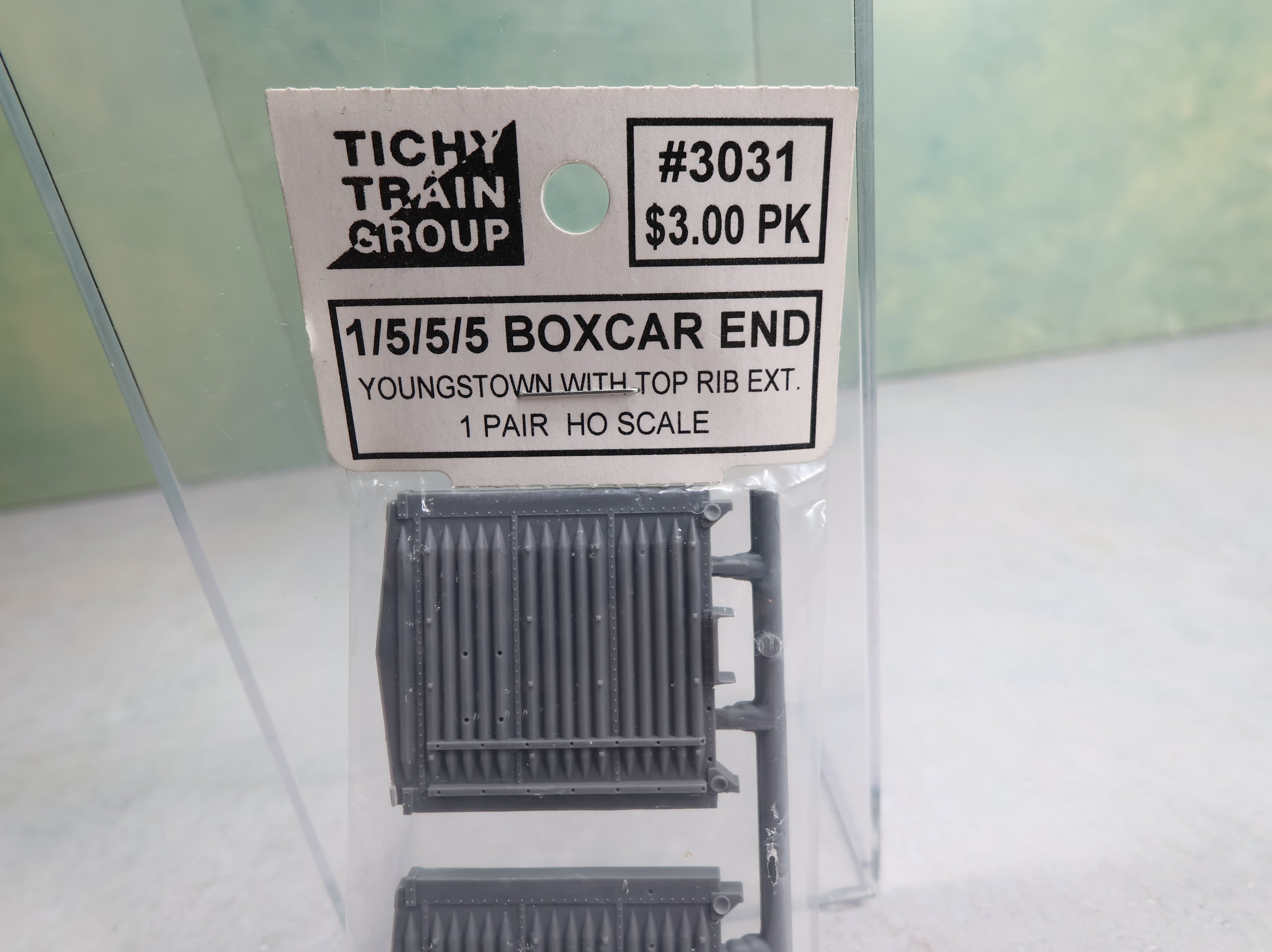 Tichy Train Group 3031 HO Scale 1/5/5/5 Boxcar End - Youngstown w/ Top Rib Ext (1 Pair)