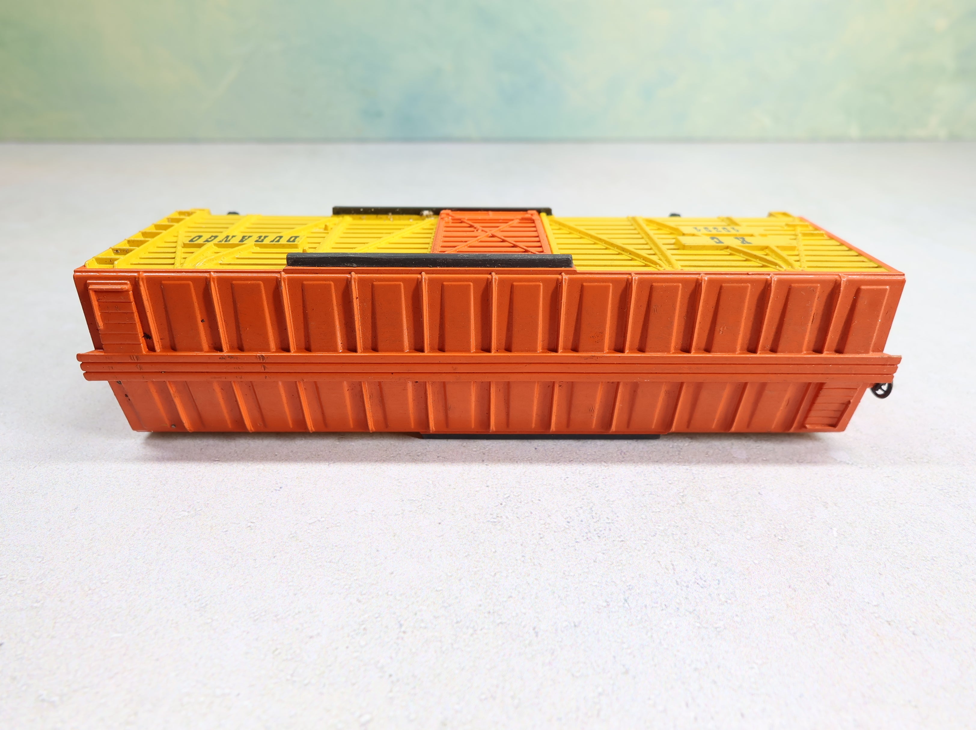 USED Tyco HO Scale 40' Stock Car Durango KC #40394