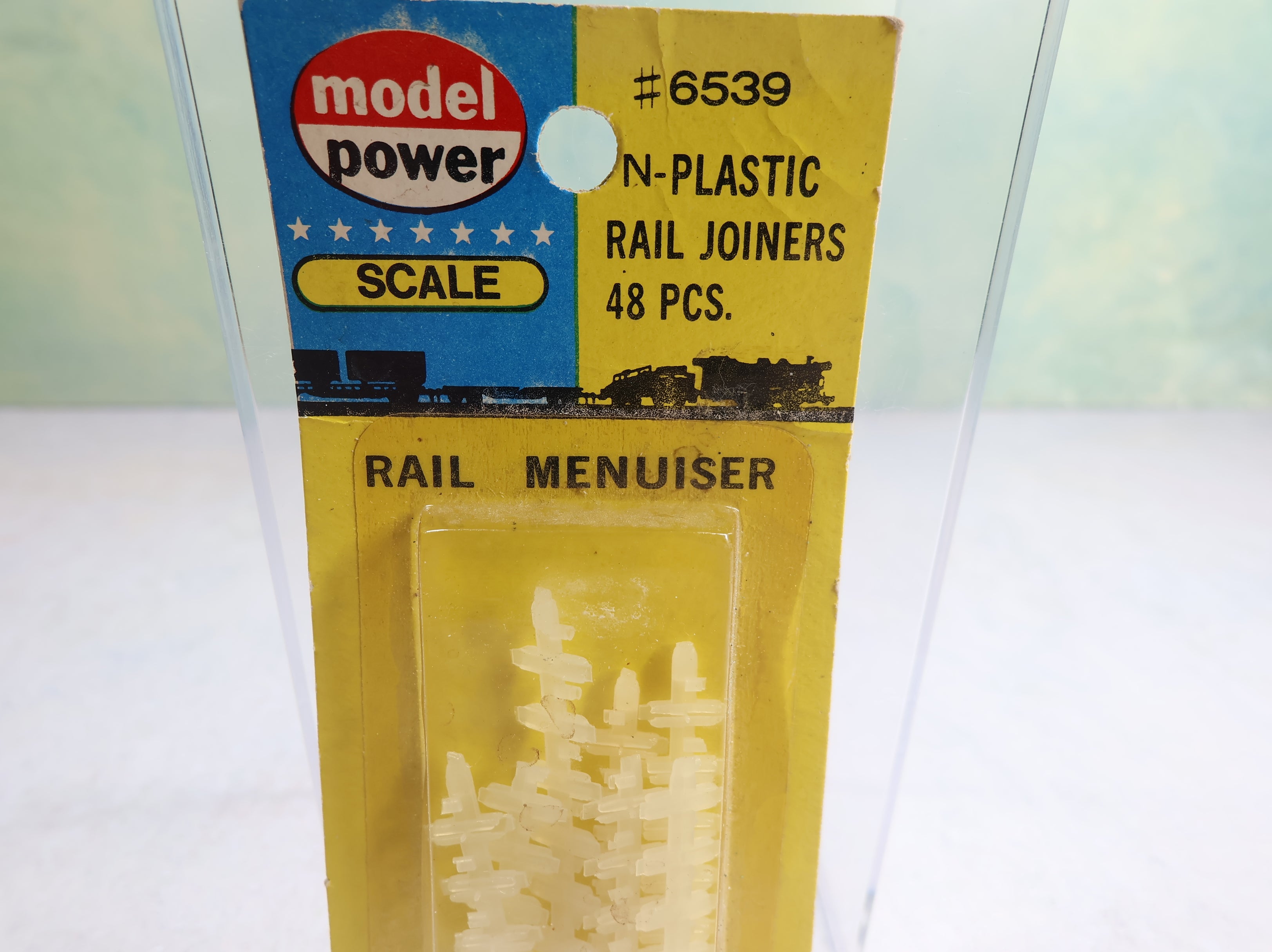 Model Power 6539 N Scale Plastic Insulated Rail Joiners (48 pcs)