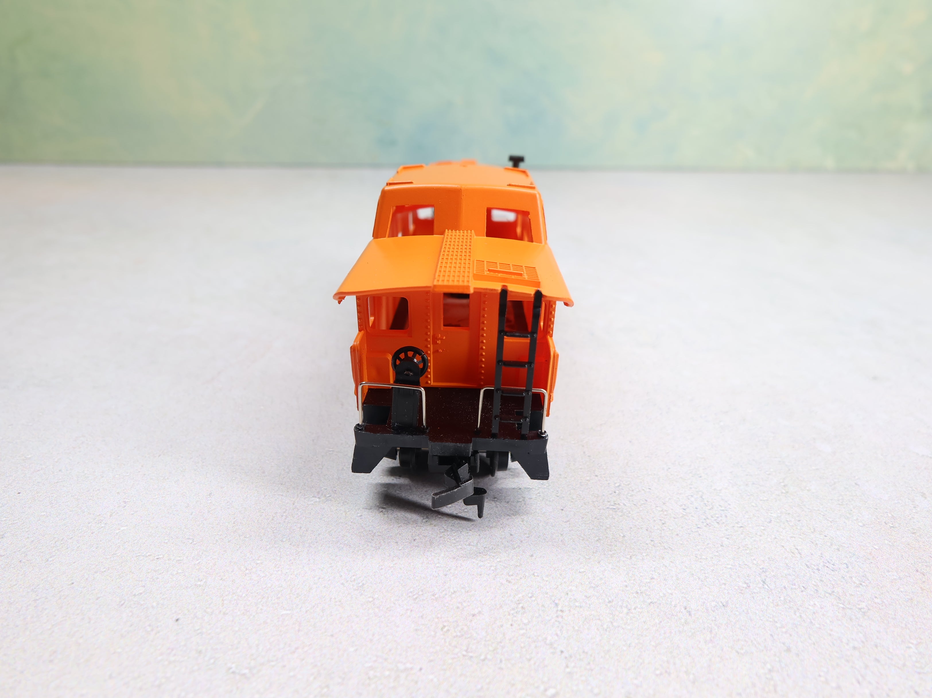 USED Tyco HO Scale Caboose Union Pacific #1654