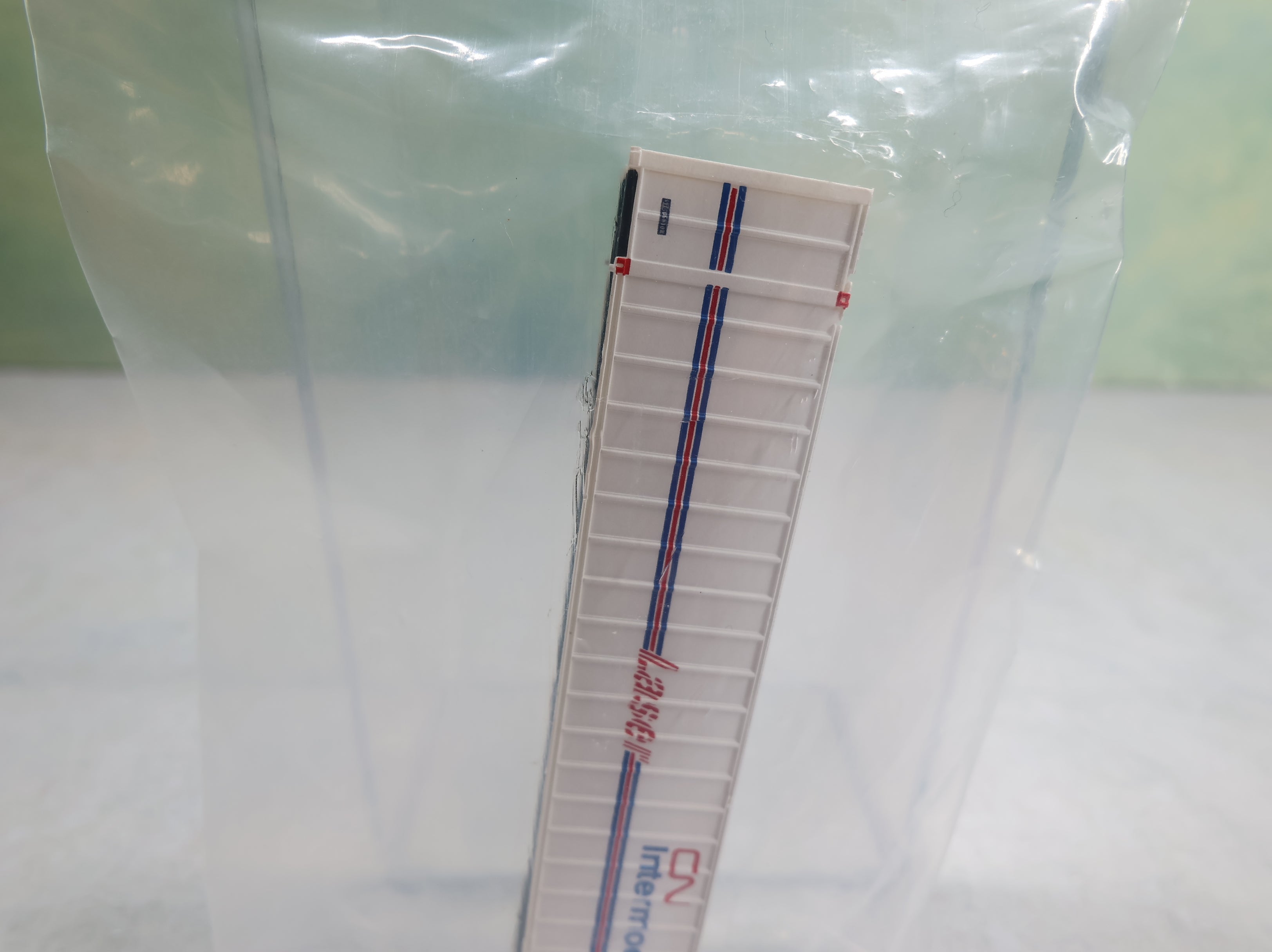 Walthers 949-8841 N Scale 48' Rib-Side Container Canadian National #280185 Laser