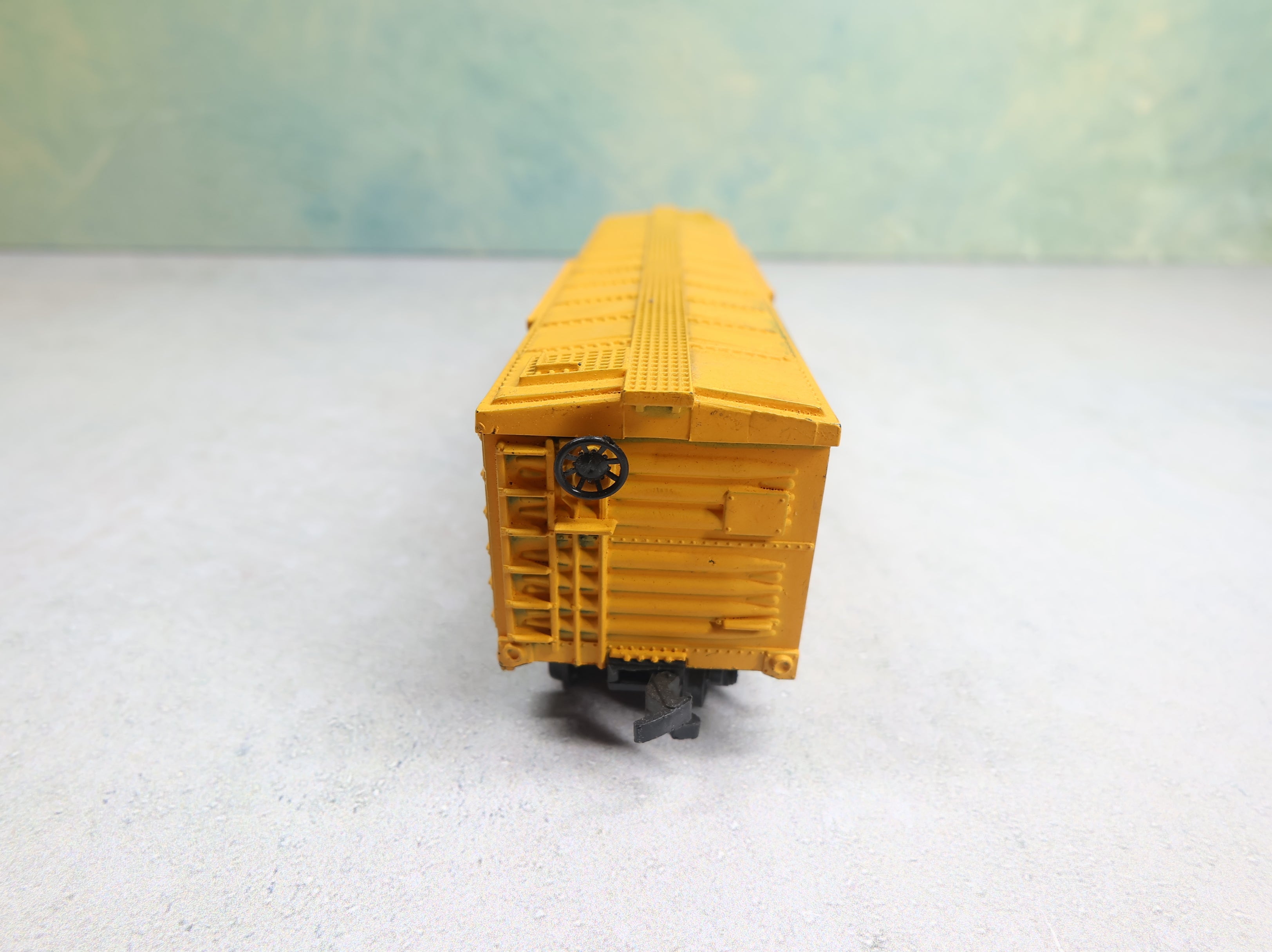 USED Varney HO Scale 40' Cattle Stock Car MKT #47152