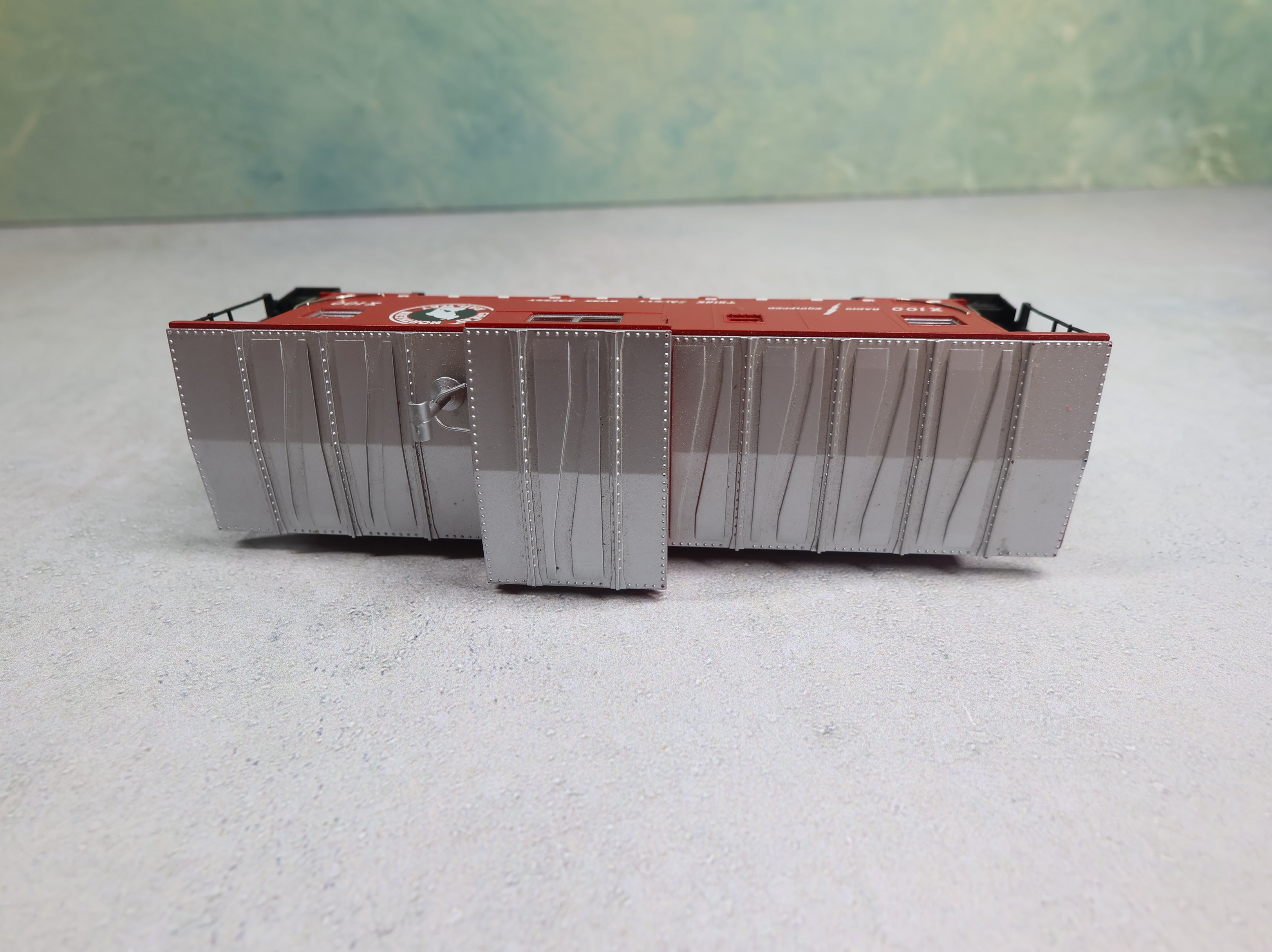 USED Atlas HO Scale Caboose Great Northern #X100