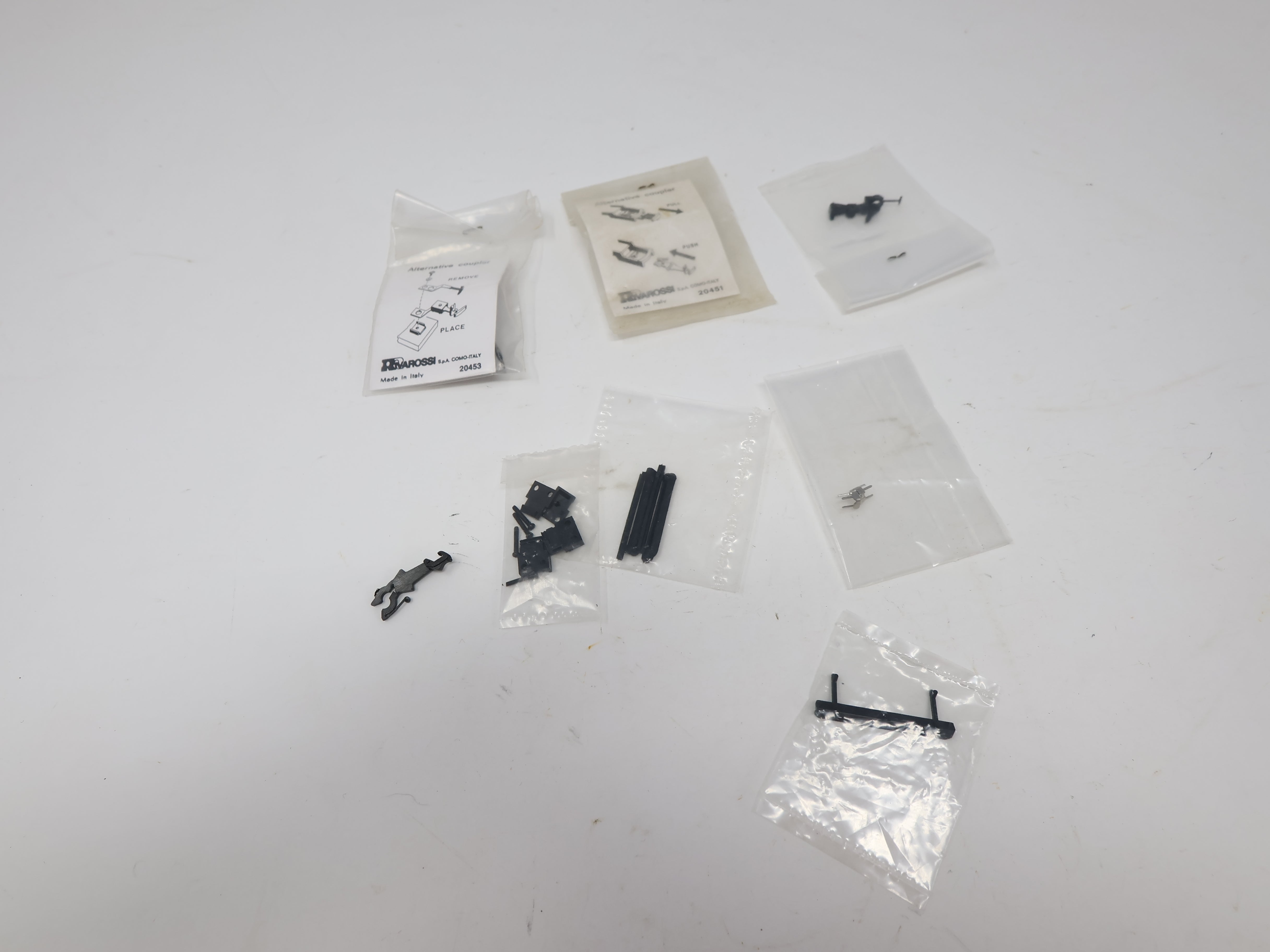 USED Rivarossi HO Scale, Lot of Alternative Coupler & other parts