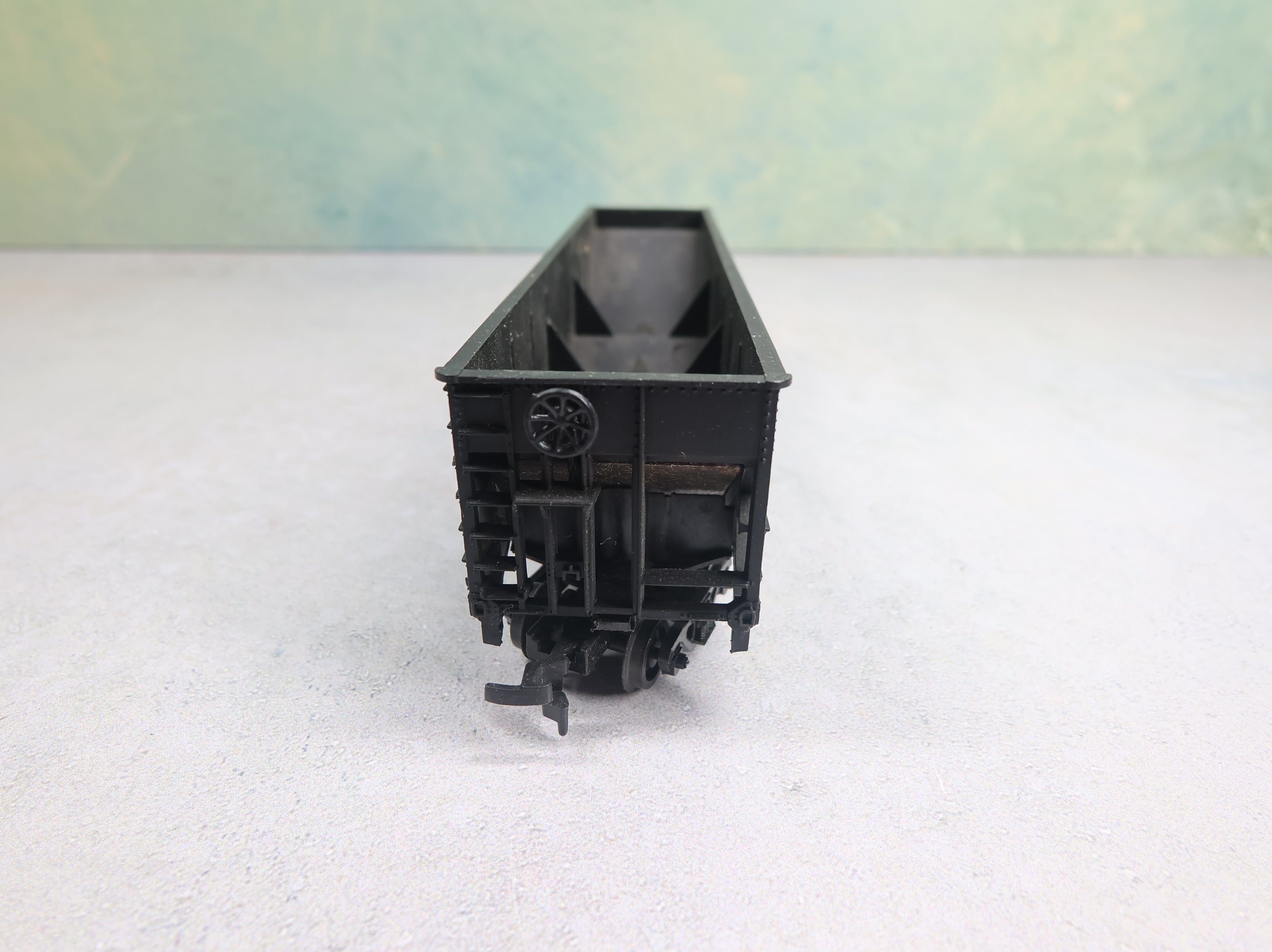 USED Life-Like HO Scale 100 Ton 3 Bay Hopper Reading RDG #41622