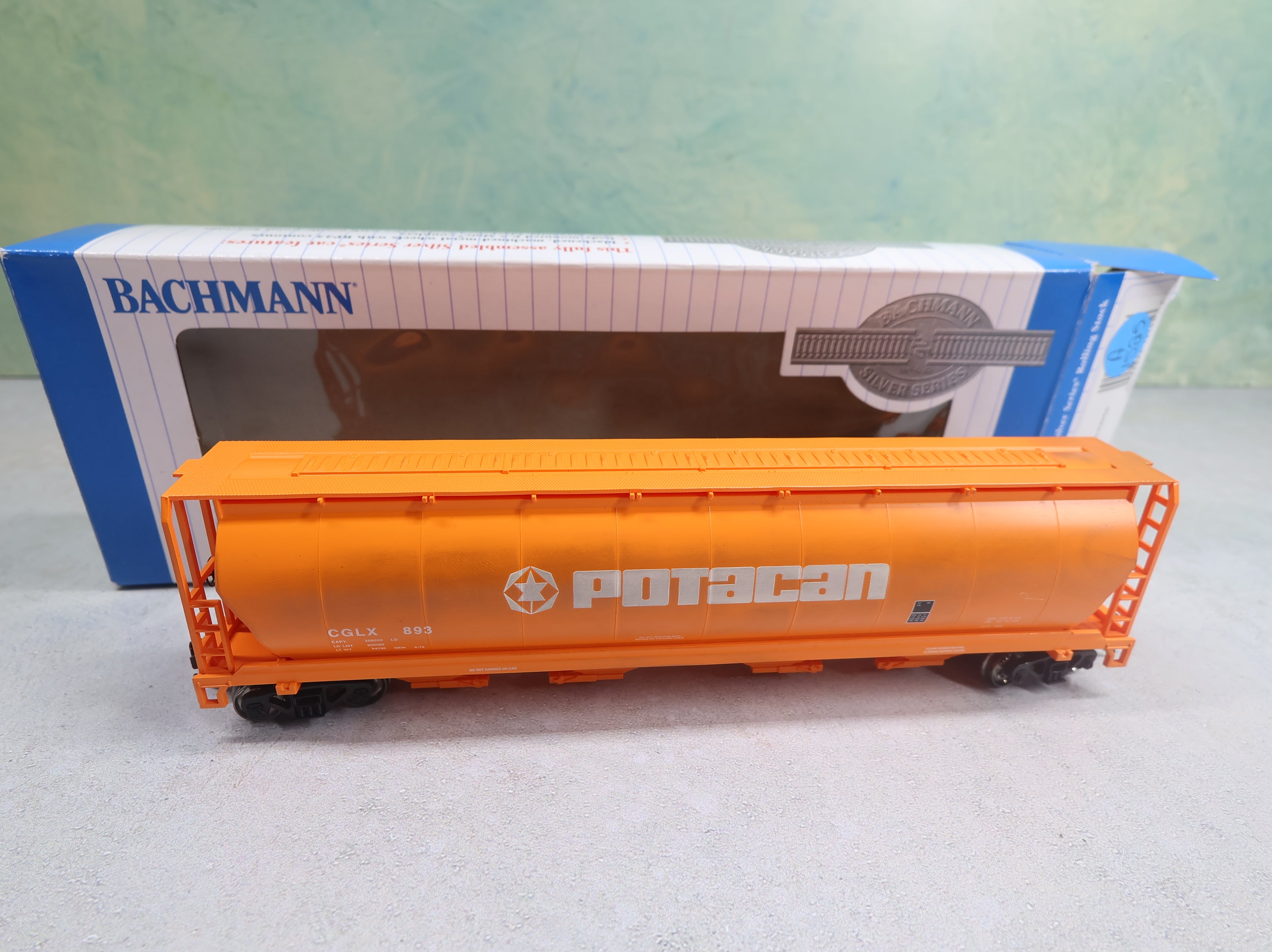 USED Bachmann HO Scale Cylindrical Grain Hopper Potacan CGLX #893 Weathered