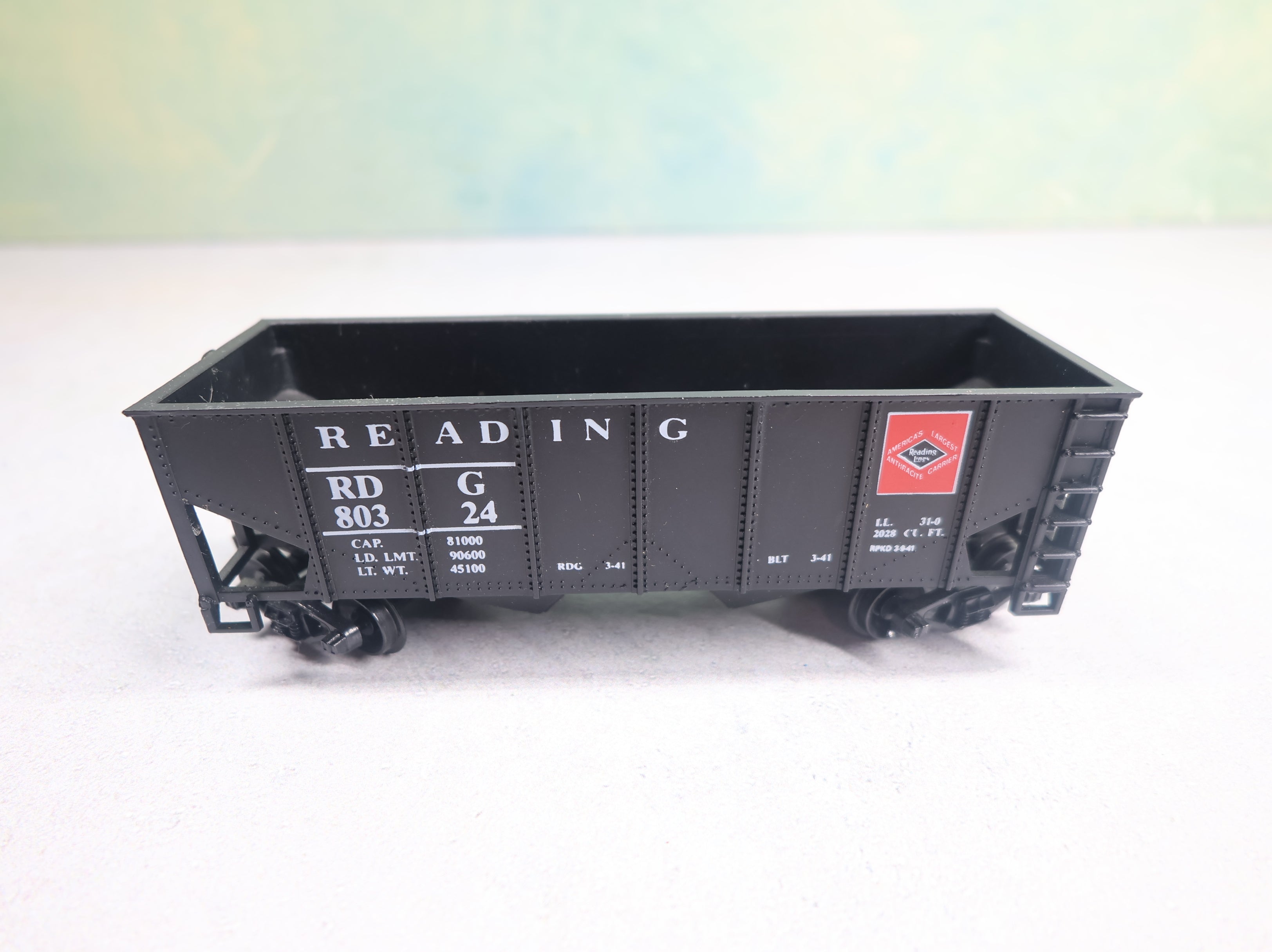 USED Life-Like HO Scale 2 Bay Hopper Reading RDG #80324