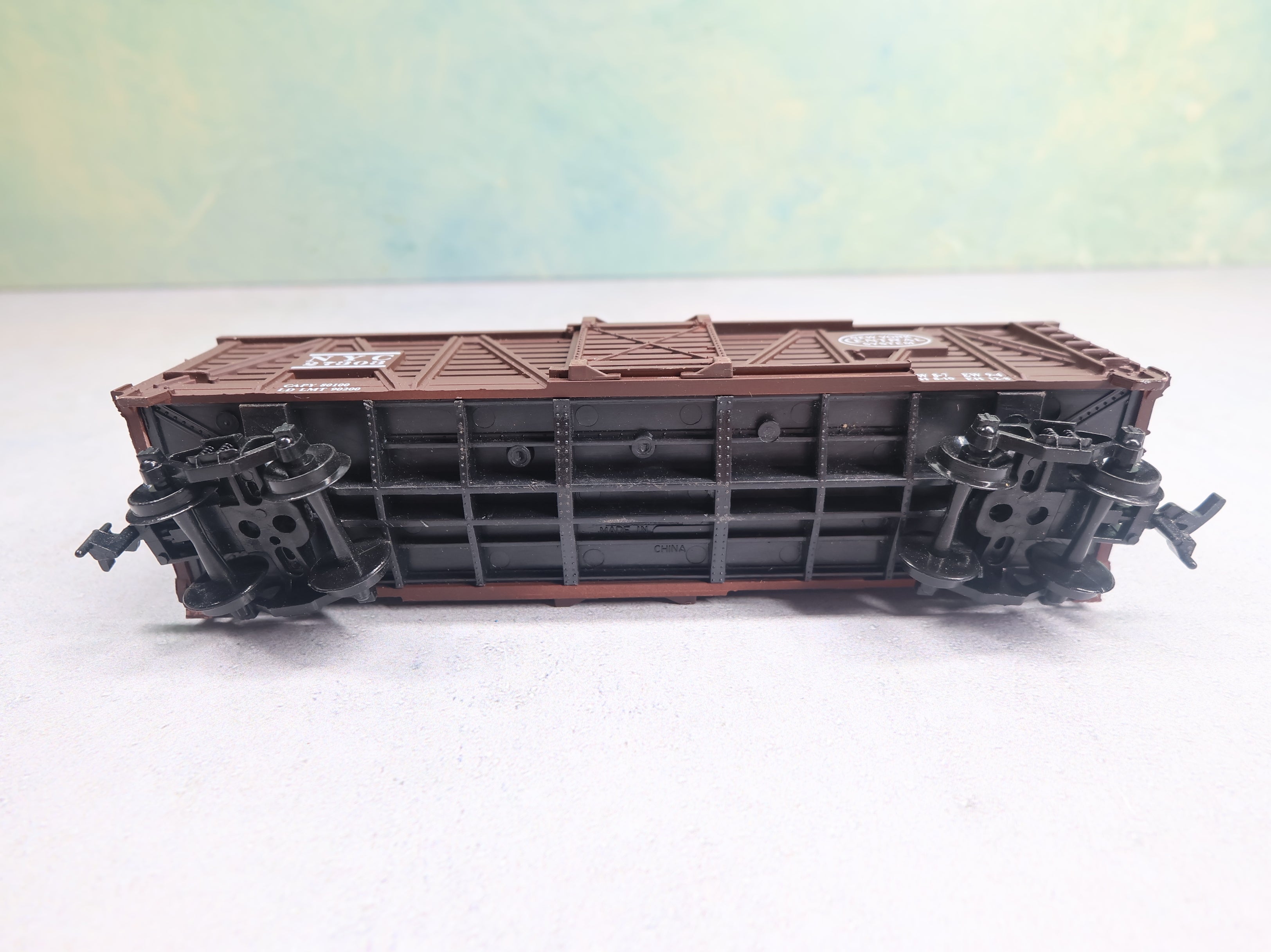 USED Life-Like HO Scale 40' Cattle Stock Car New York Central NYC #27303