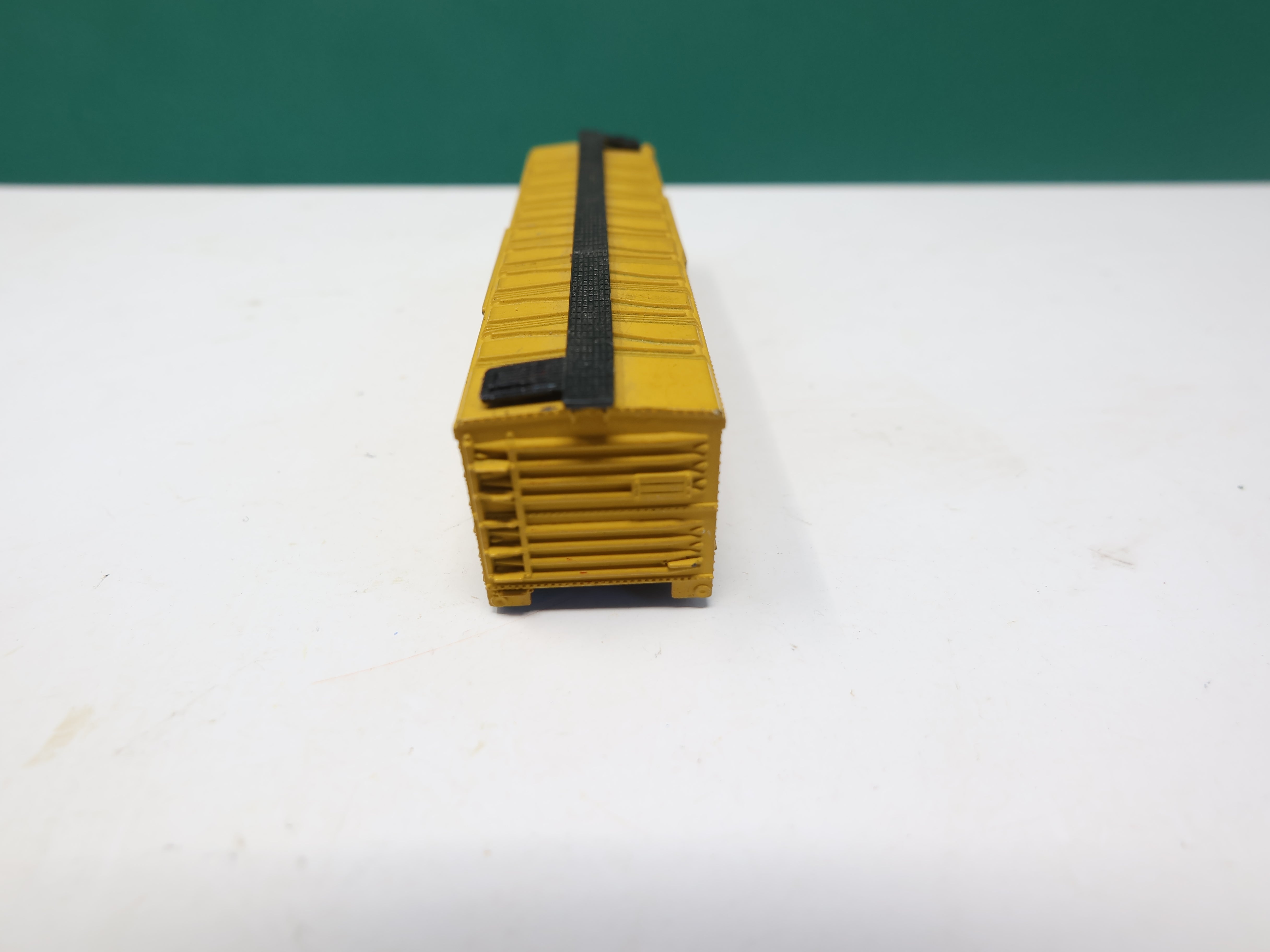 USED Atlas N Scale, 40' Stock Car, Missouri Pacific NOT&M #54117, No Trucks