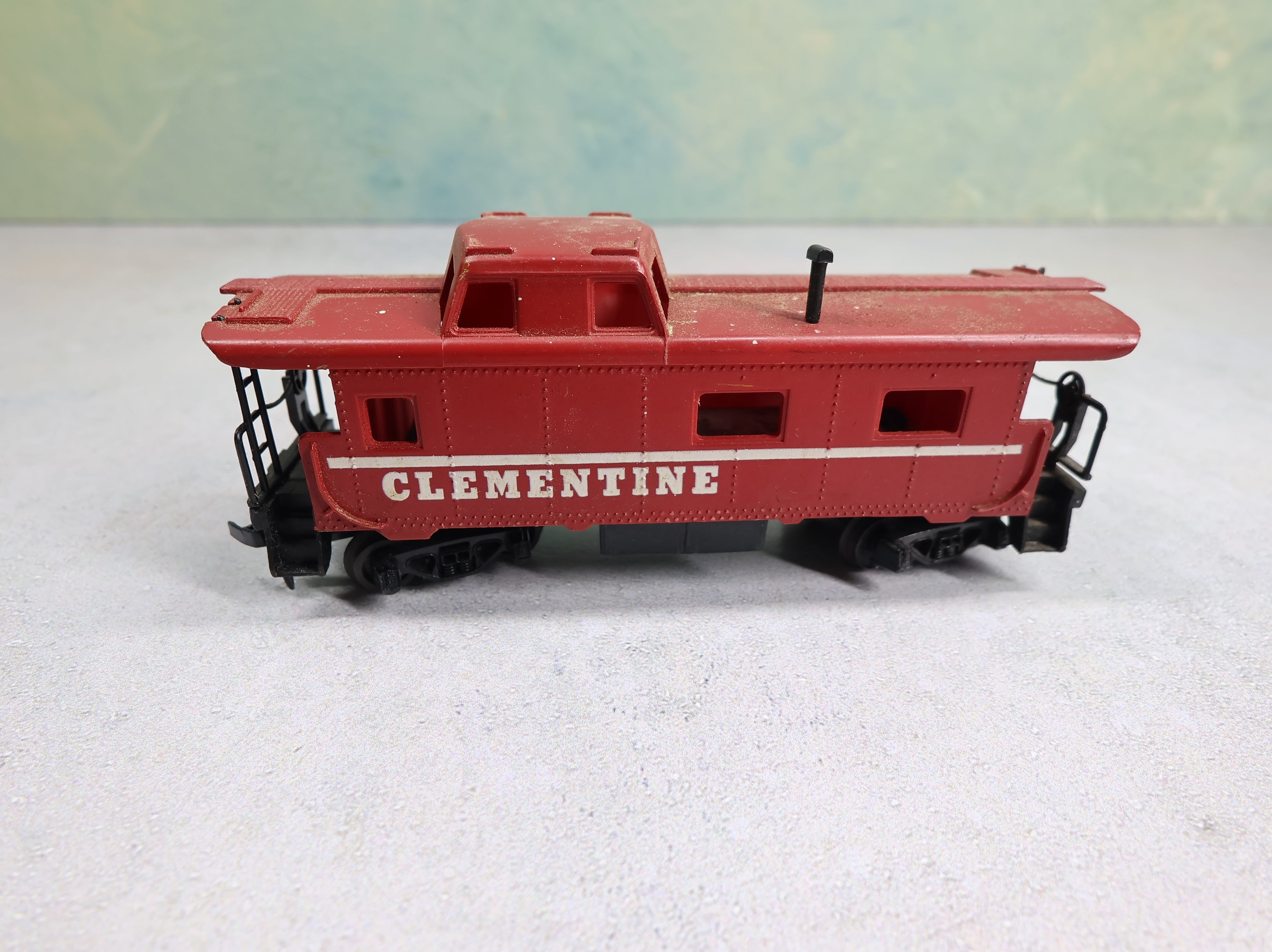 USED Tyco HO Scale Caboose Clementine