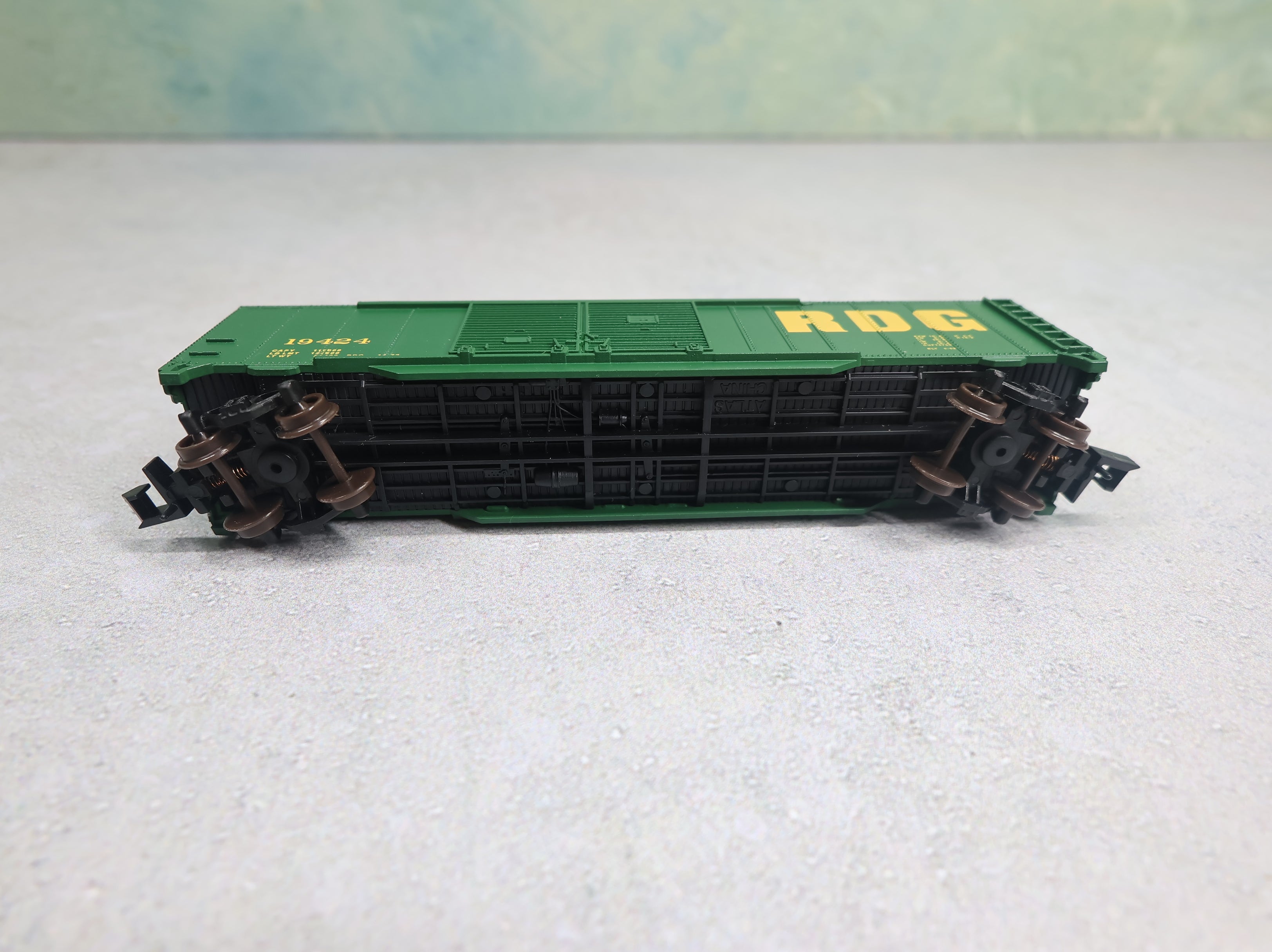 USED Atlas 36061 N Scale 50' DD Box Car Reading RDG #19424