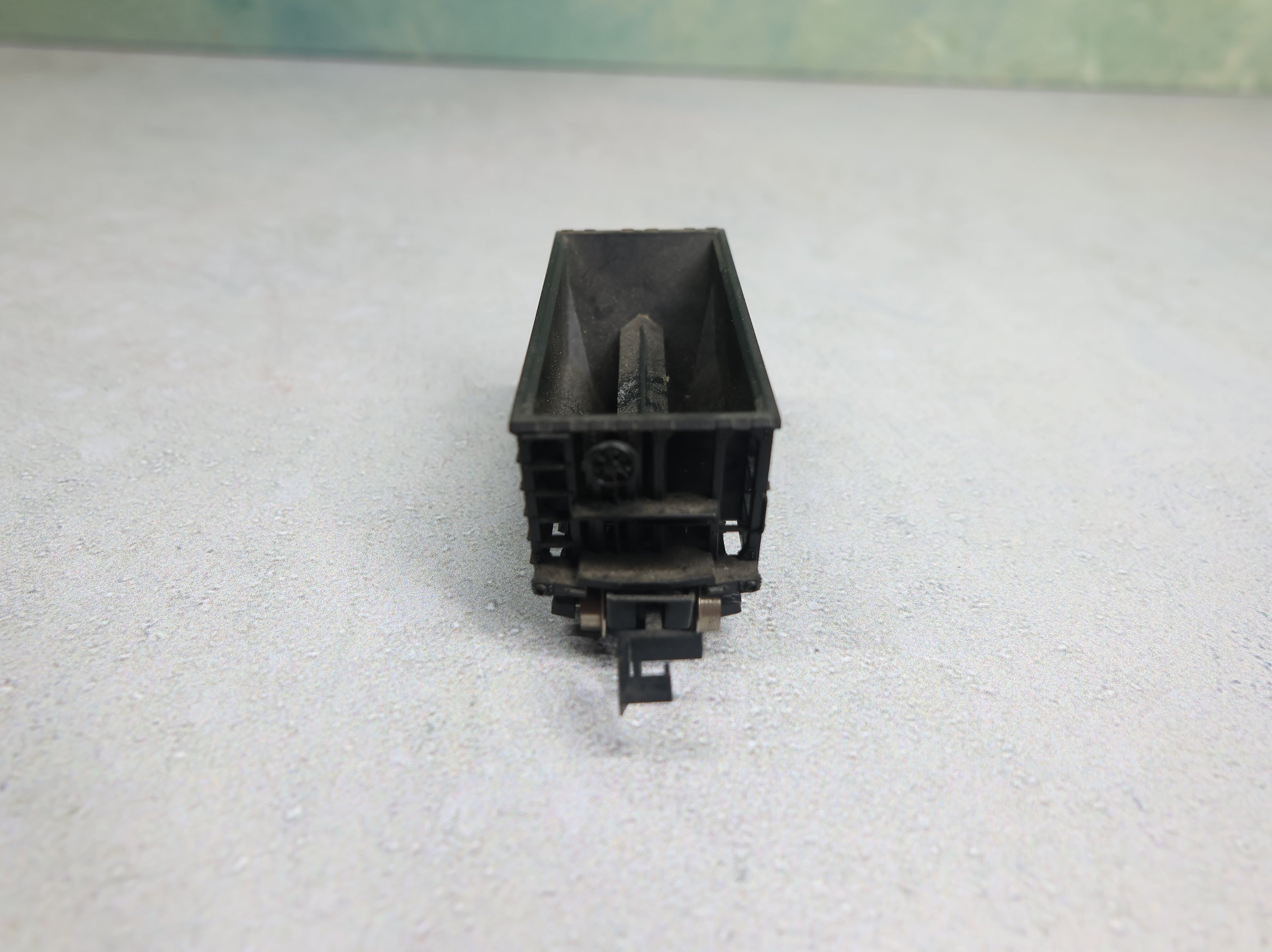 USED Atlas N Scale Ore Car Lake Superior & Ishpeming LS&I #7893