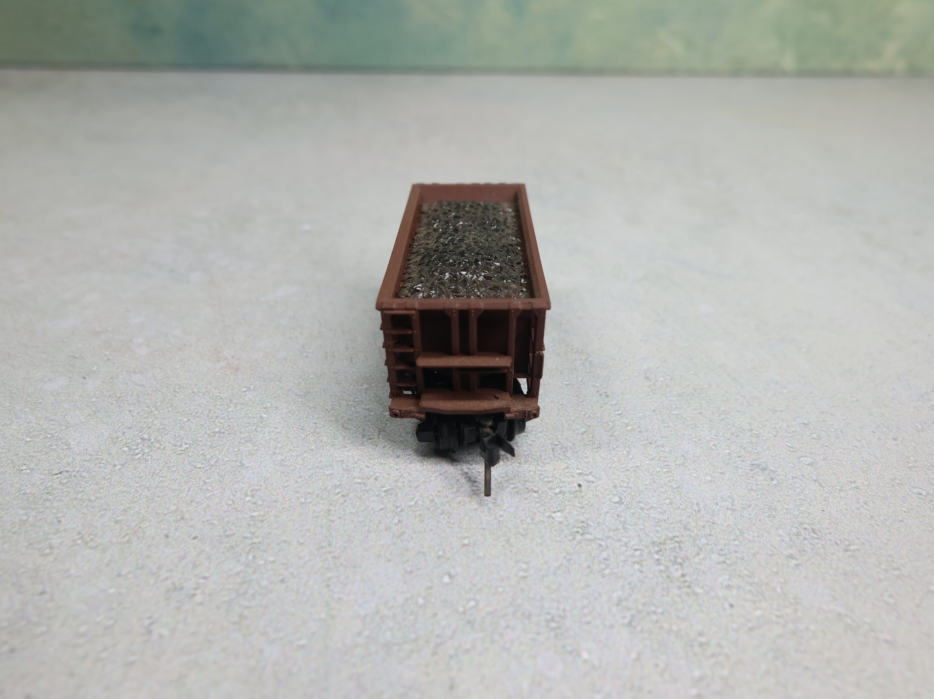 USED Atlas N Scale Ore Car Pennsylvania #63846 w/ Load