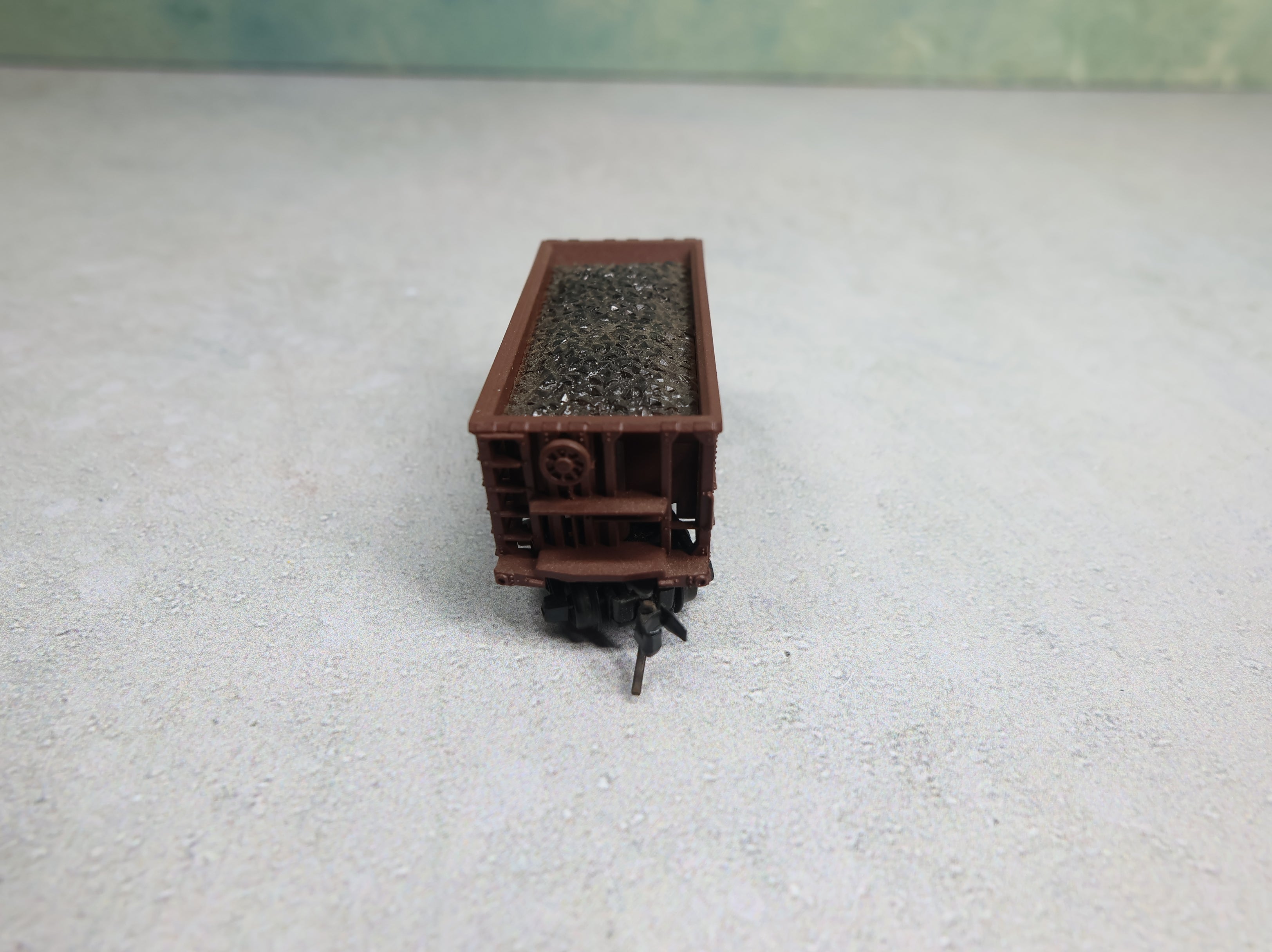 USED Atlas N Scale Ore Car Pennsylvania #63846 w/ Load