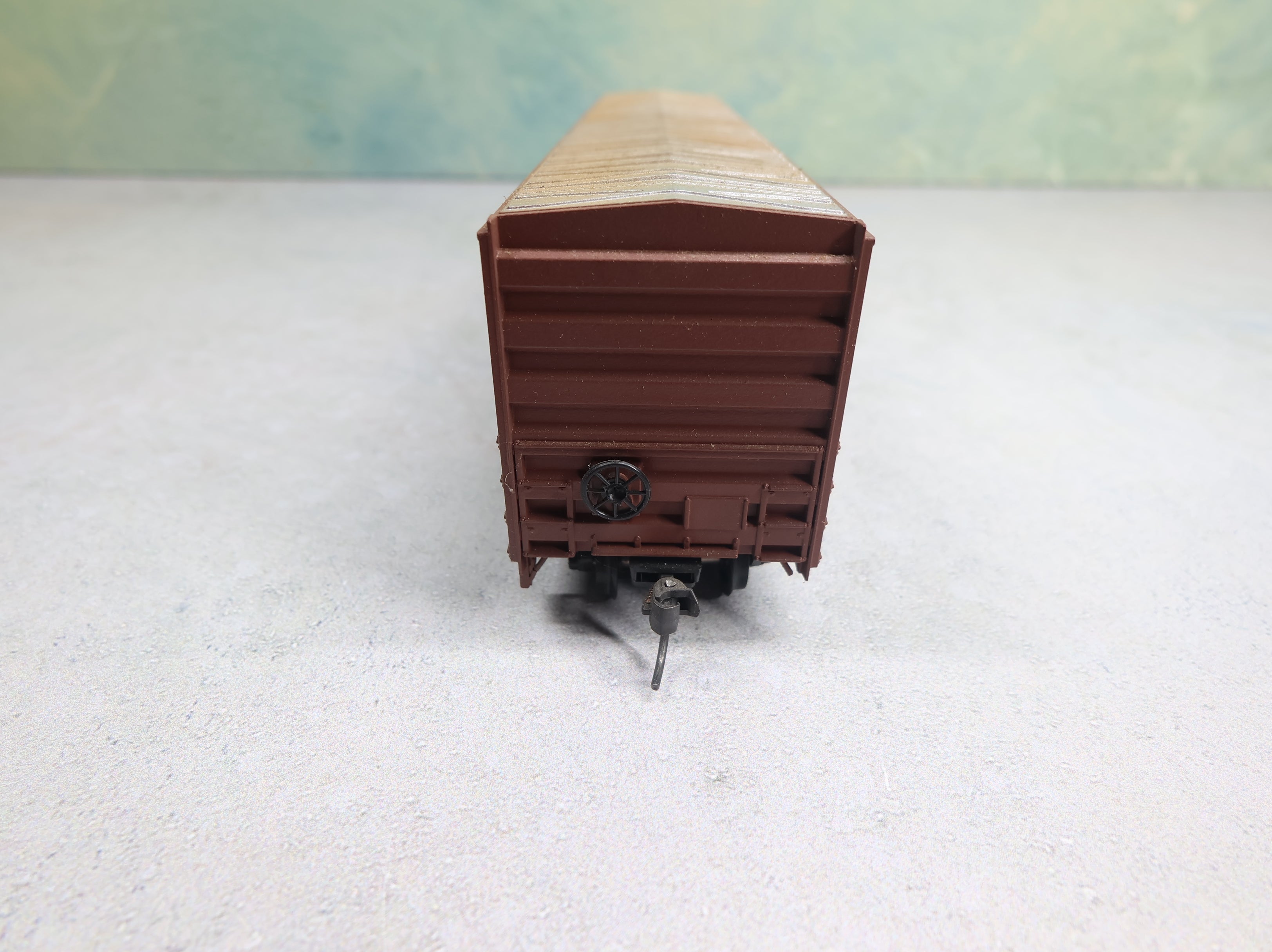 USED Roundhouse HO Scale 50' Box Car Norfolk Southern SOU #17911 Weathered
