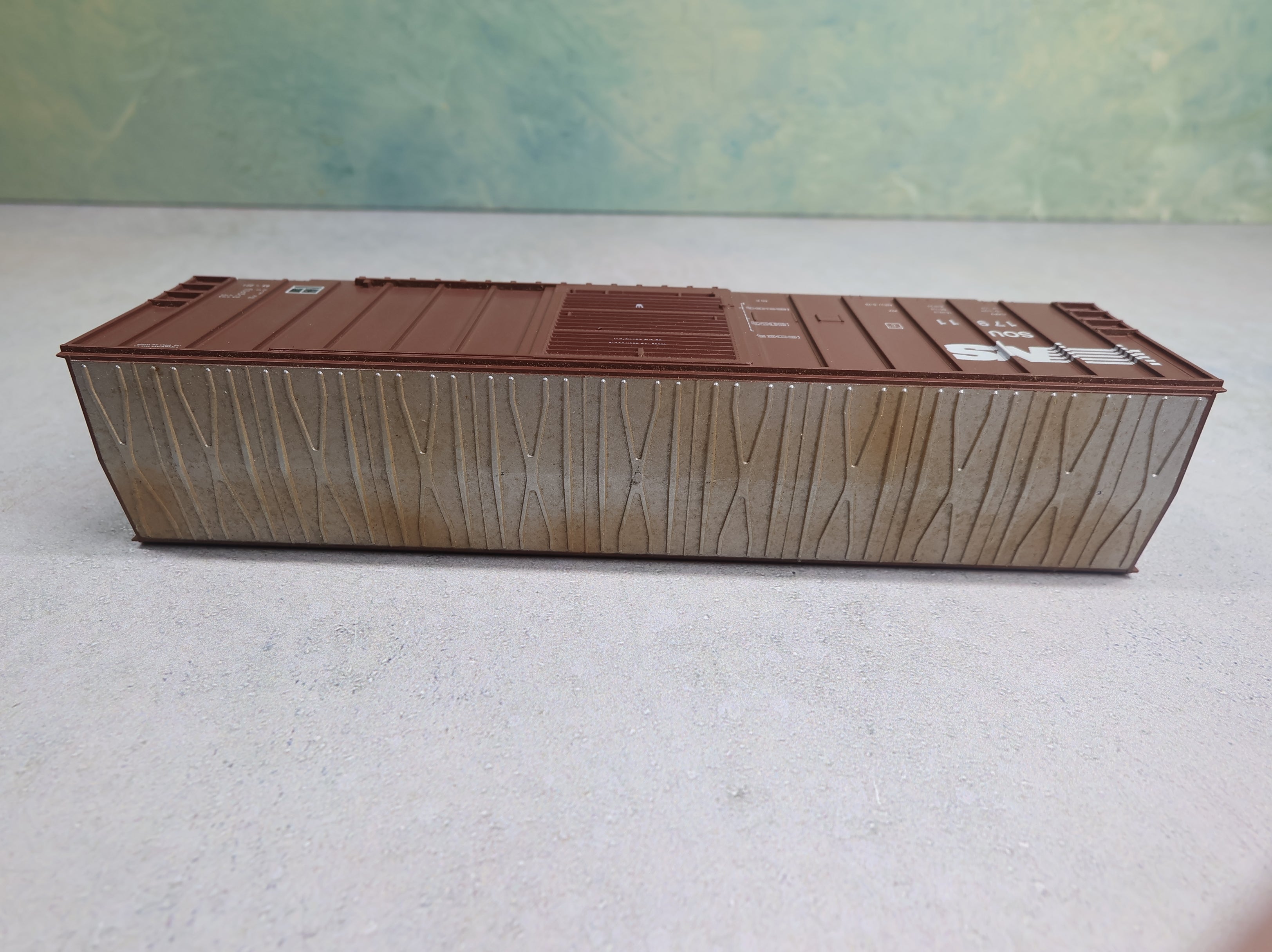 USED Roundhouse HO Scale 50' Box Car Norfolk Southern SOU #17911 Weathered